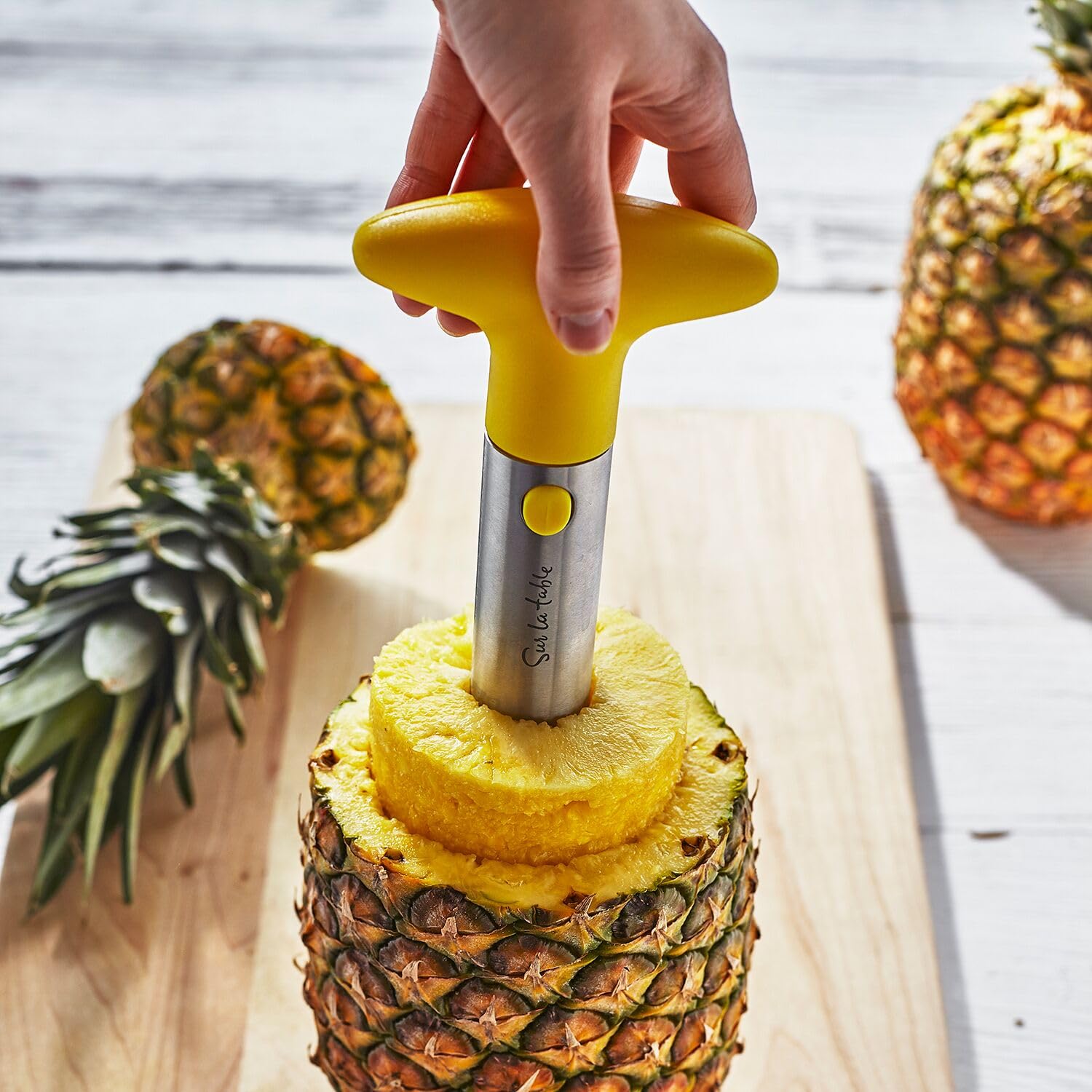 Sur La Table Pineapple Corer and Slicer, Yellow