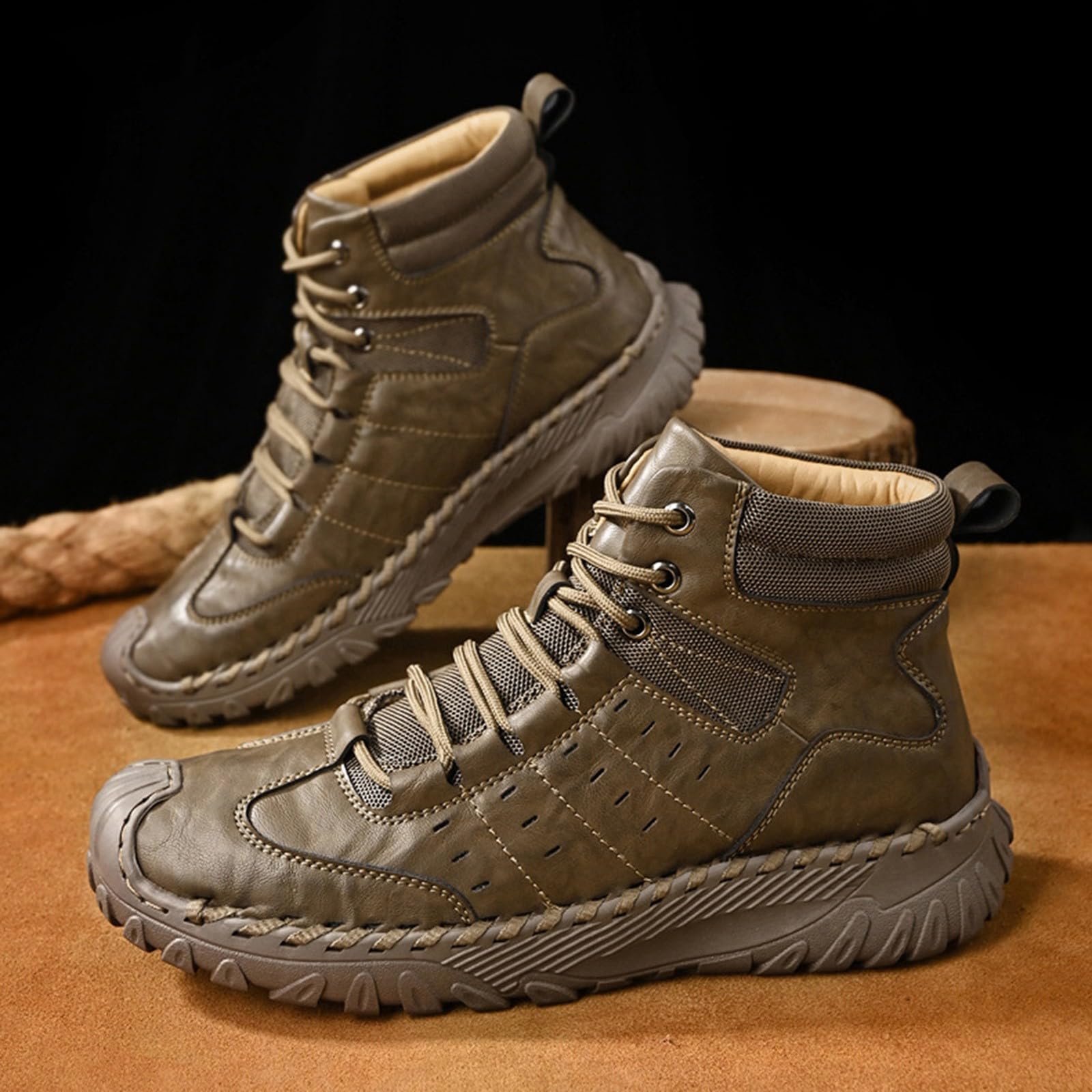 Chaussure Hiver Homme Femme Couple Bottes de Neige Bottes de Neige Hautes pour Hommes Entraîneur Décontracté Hiver Rembourré Bottes Chaudes pour Femmes Bottes Fourrées Femme Imperméable