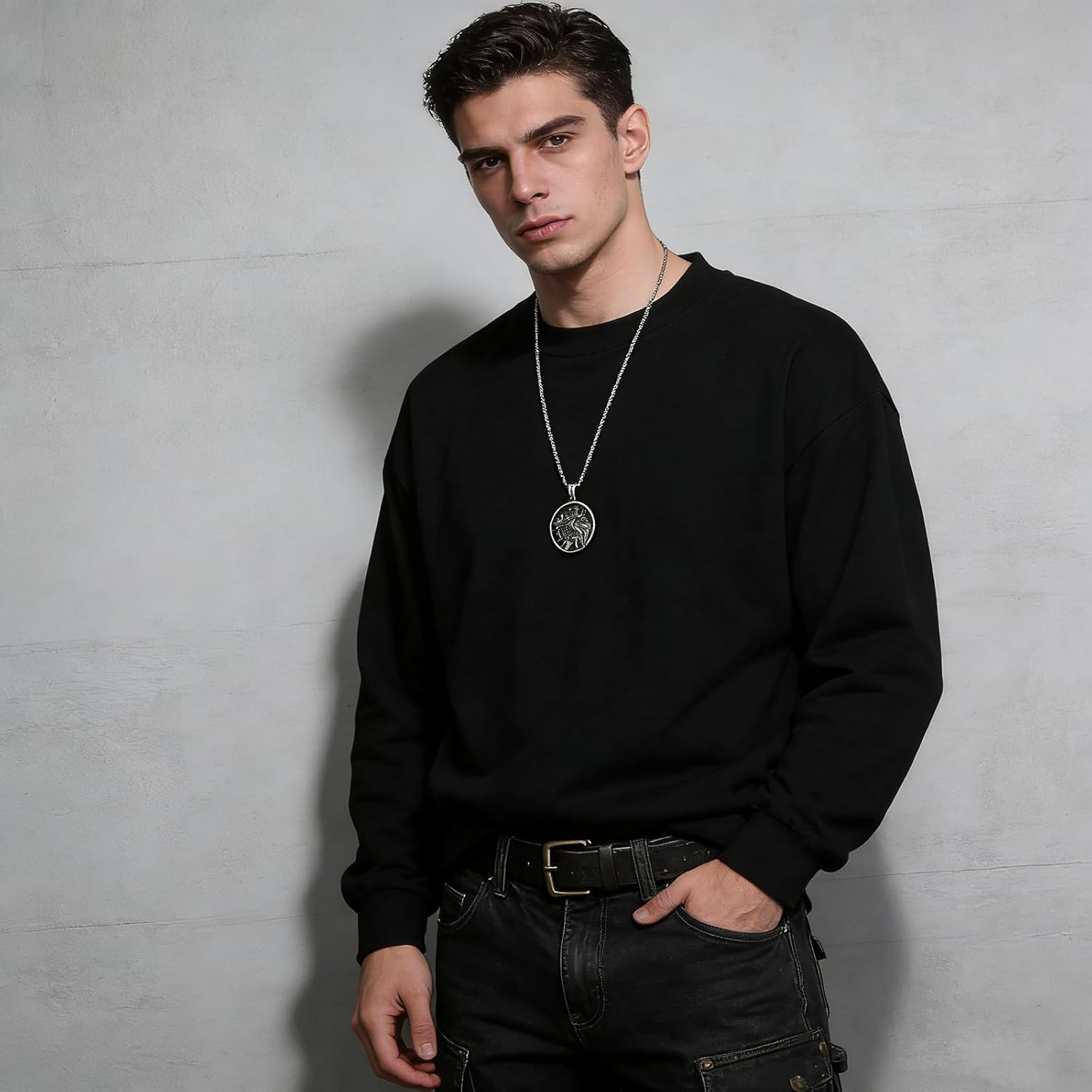 HZMAN Mens Stainless Steel Crown of Thorns Head of Jesus Christ Pendant Necklace Round Medal Prayer Pendant with 24 Inch Chain - Image 3