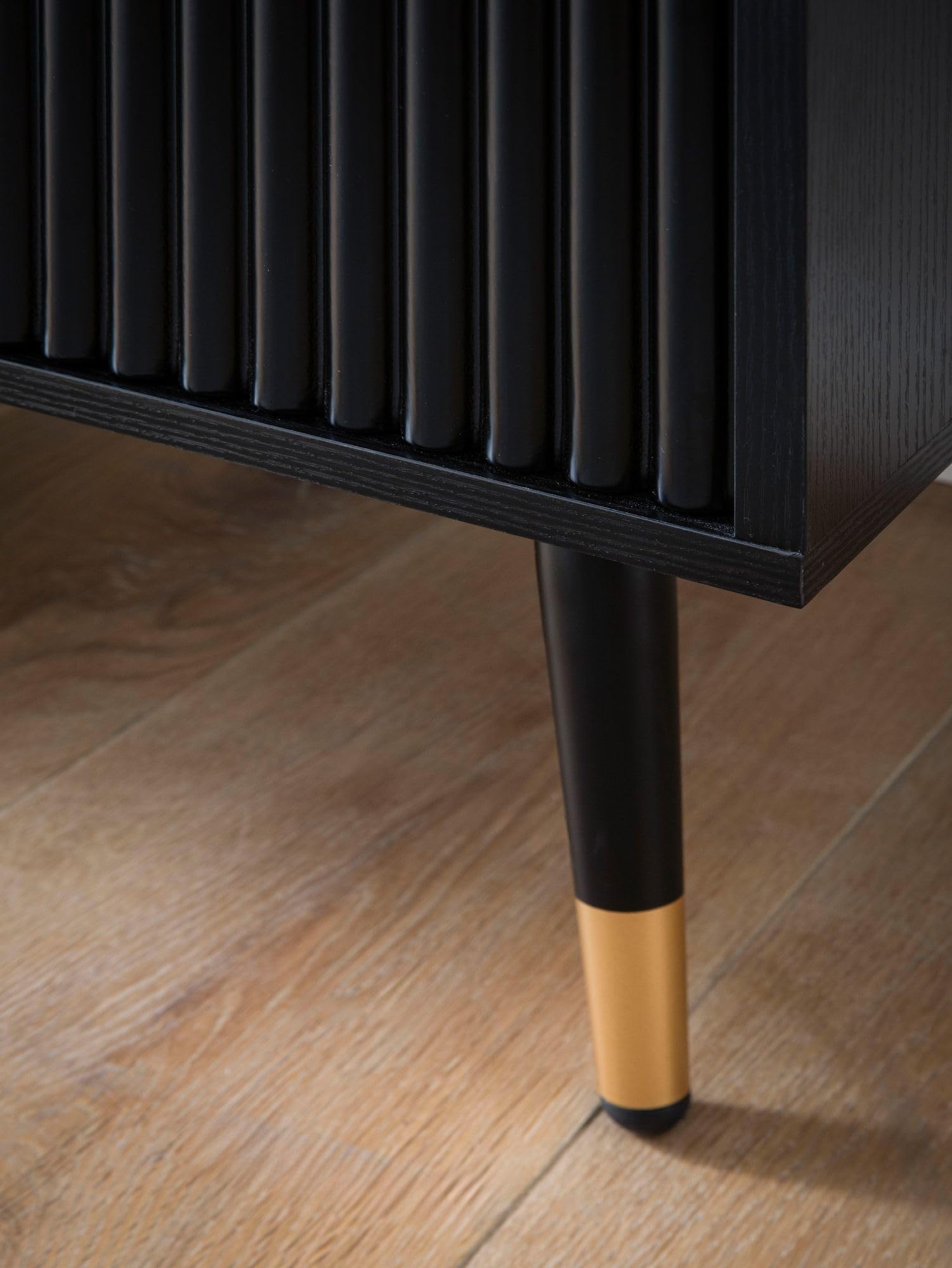 FineBuy Sideboard 150x39x81 cm Schwarz Eiche-Dekor mit Türen