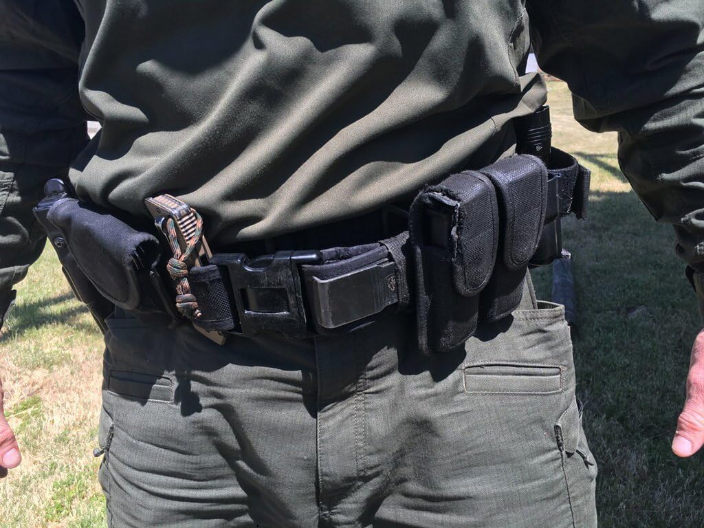 Chuck-E Belt Tool - Mini Pry Tool for Breaching Operations