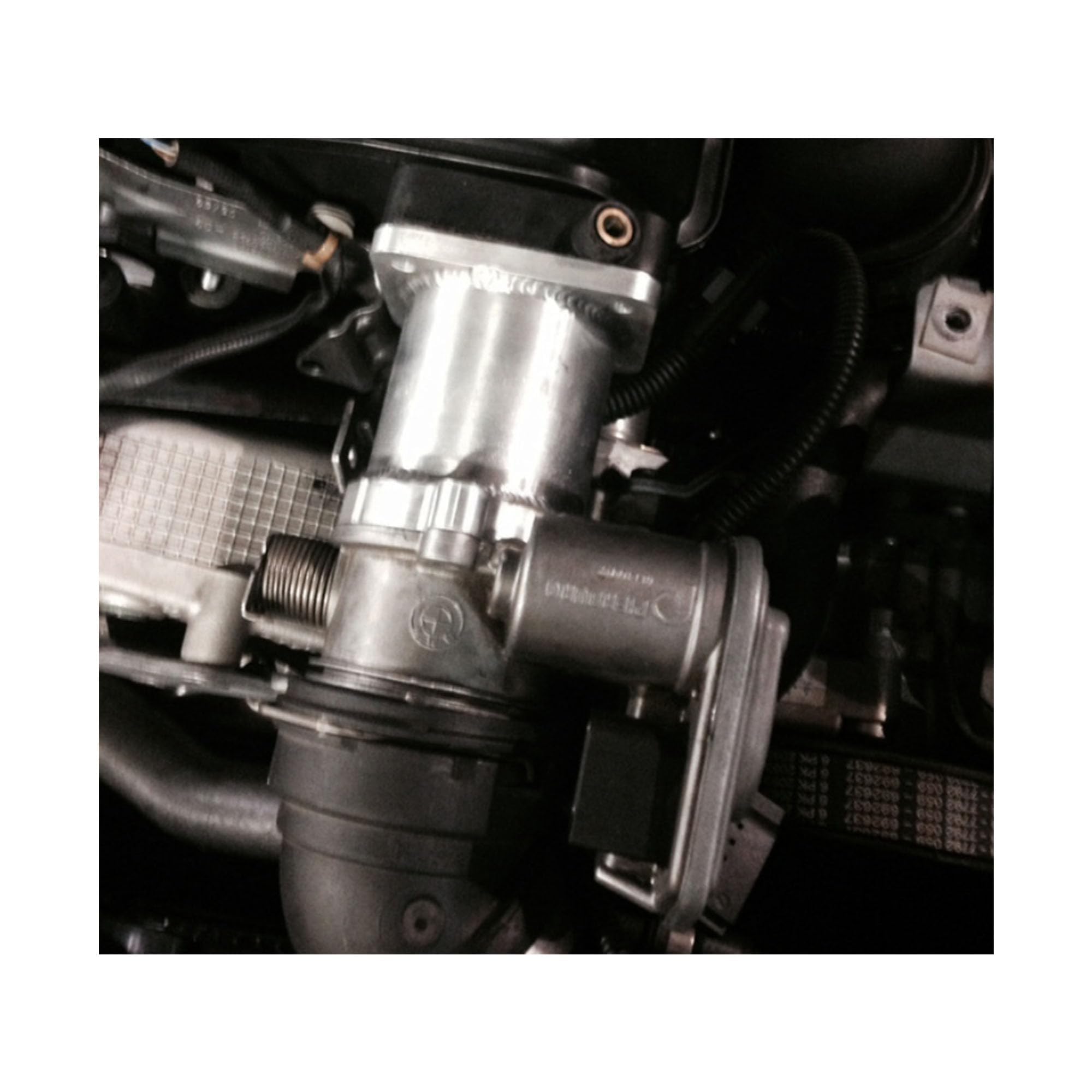 Kit de Suppression EGR en Aluminium Bypass de Suppression, Kit de Suppression VR-EGR08, Kit de Suppression Vanne EGR pour M57 SéRie 5 E60 E61 E61N 520I 525D 530D 535D