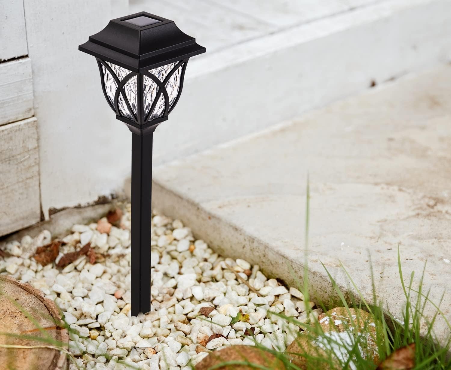 LAUREL CANYON 6 Pack Garden Solar Path Lights, Outdoor Solar Walkway Lights with LED Light Bulbs for Garden, Lawn, Pathway, Yard, Driveway Black