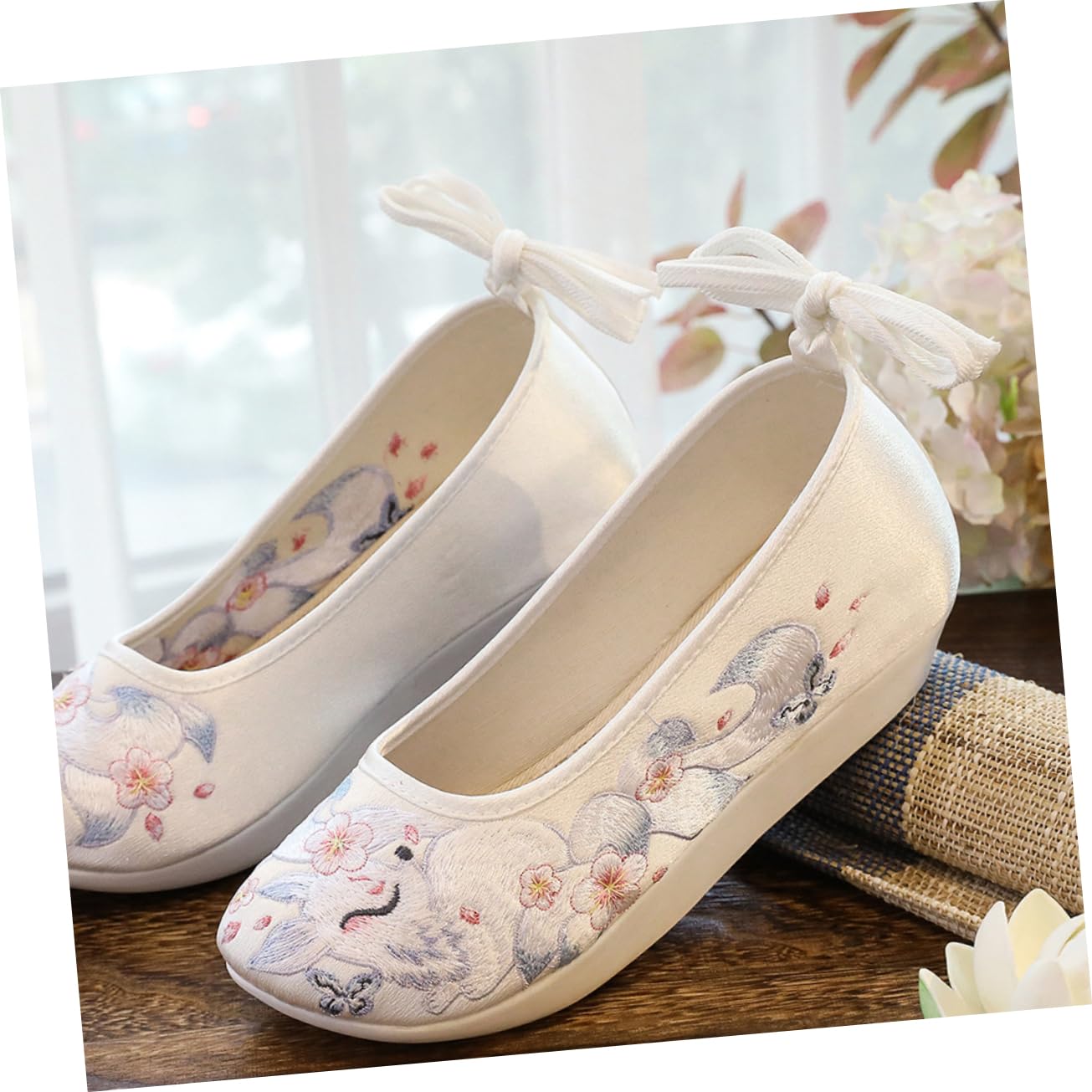 Scarpe Ricamate Scarpe Cinesi Scarpe da Donna Chinese Shoes Scarpe Vintage Sandalo con Zeppa Scarpe Etniche in Panno di Seta Scarpe di Seta Femminili Cotone Bianca