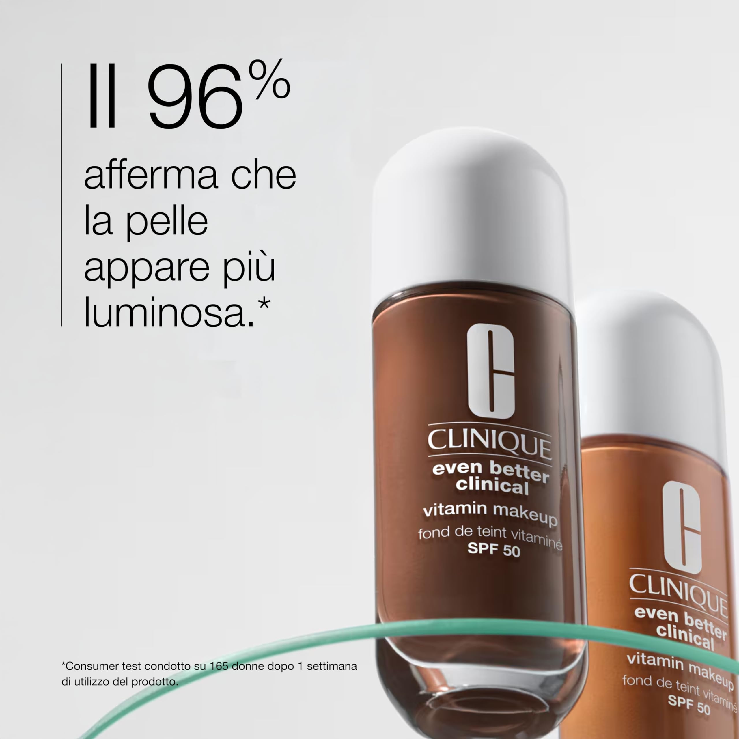 Clinique Even Better Clinical Vitamin Makeup Skin Tint Foundation SPF 50 fondotinta con vitamina C, E e B3 | copertura leggera e finish radioso
