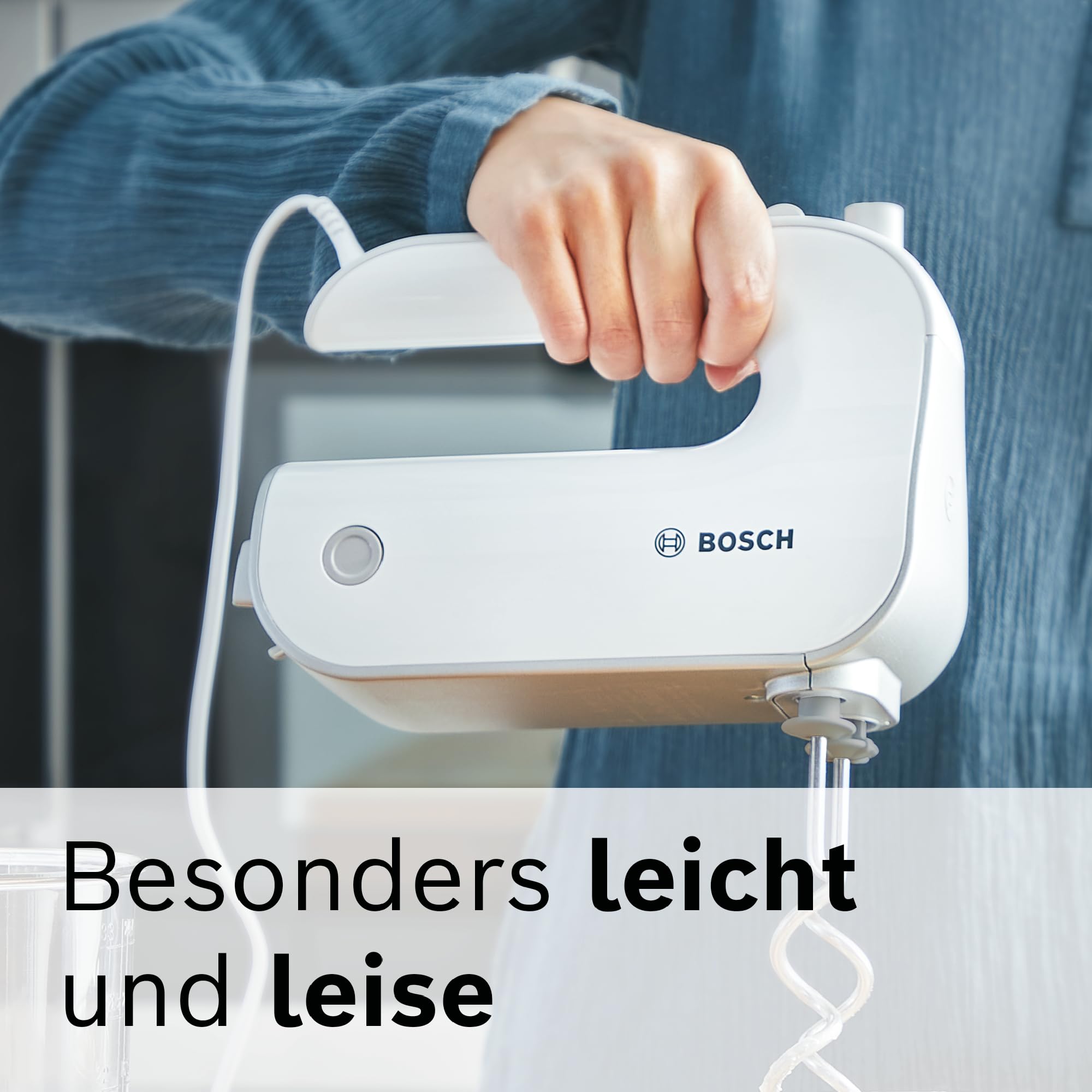 Bosch Handrührgerät, 2 Rührbesen, 2 Edelstahl-Knethaken, spülmaschinenfest, Zerkleinerer, Pürierstab, Mixbecher, 5 Stufen, Turbostufe, leicht, 500 W, weiß/silber, MFQ4080