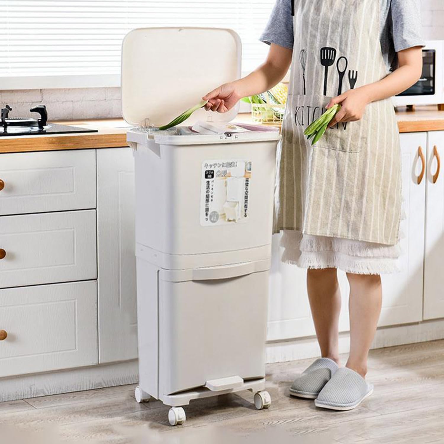 Thrink Dry and Wet Separation Trash Can, Vertical Waste Separation System with Wheels, Rubbish Trash Garbage Can, Kitchen Recycling Pedal Bin Waste with Large Recycle Compartments (38L)