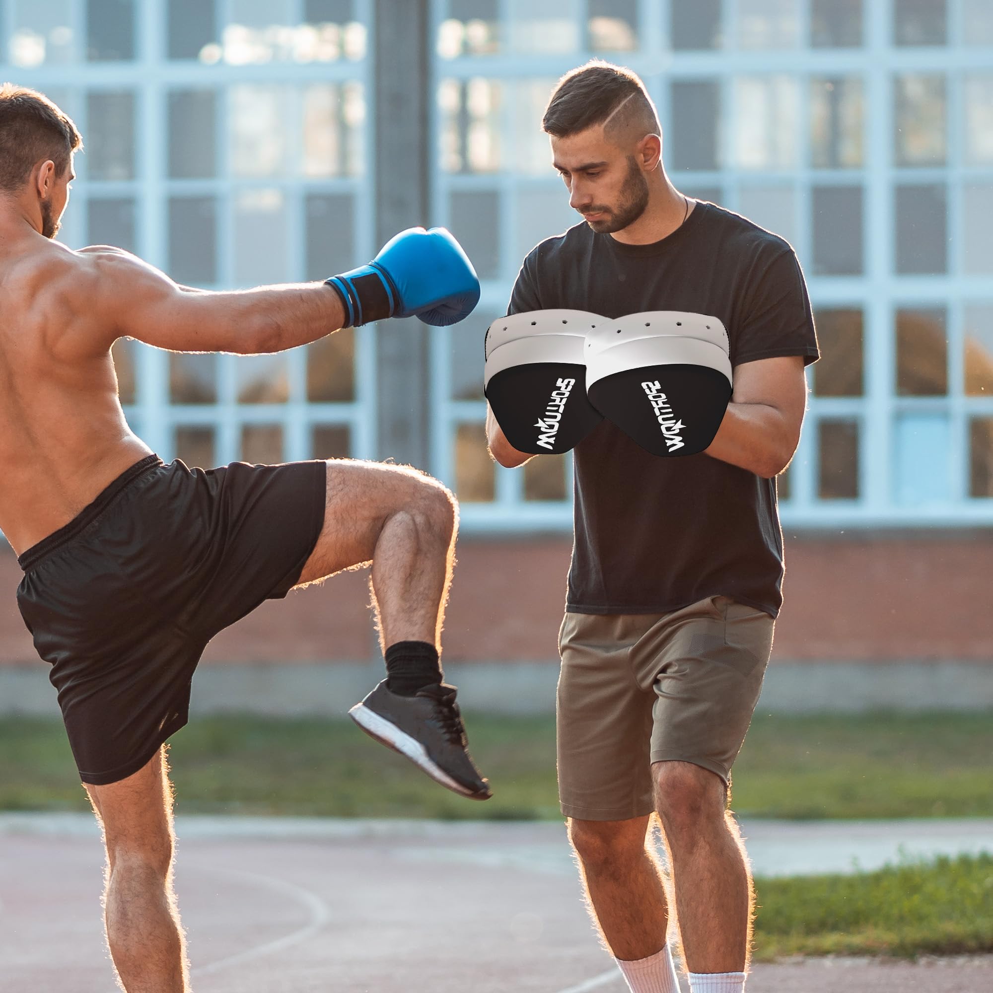 SPORTNOW Pattes d'ours Boxe, 1 Paire de Pattes pour entraînement de Boxe, avec Couvre-Doigts, boucliers de Frappe pour Muay Thai, Kickboxing, Arts Martiaux, MMA, Blanc