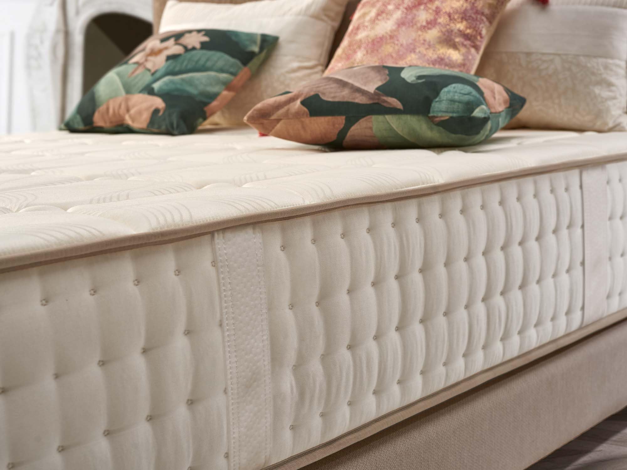 Naturalex - Luxury - Colchón 180x200 cm Viscoelástico - 30 cm | Exquisito Tejido Damasco Extra Suave Transpirable - 7 Zonas Descanso Muscular