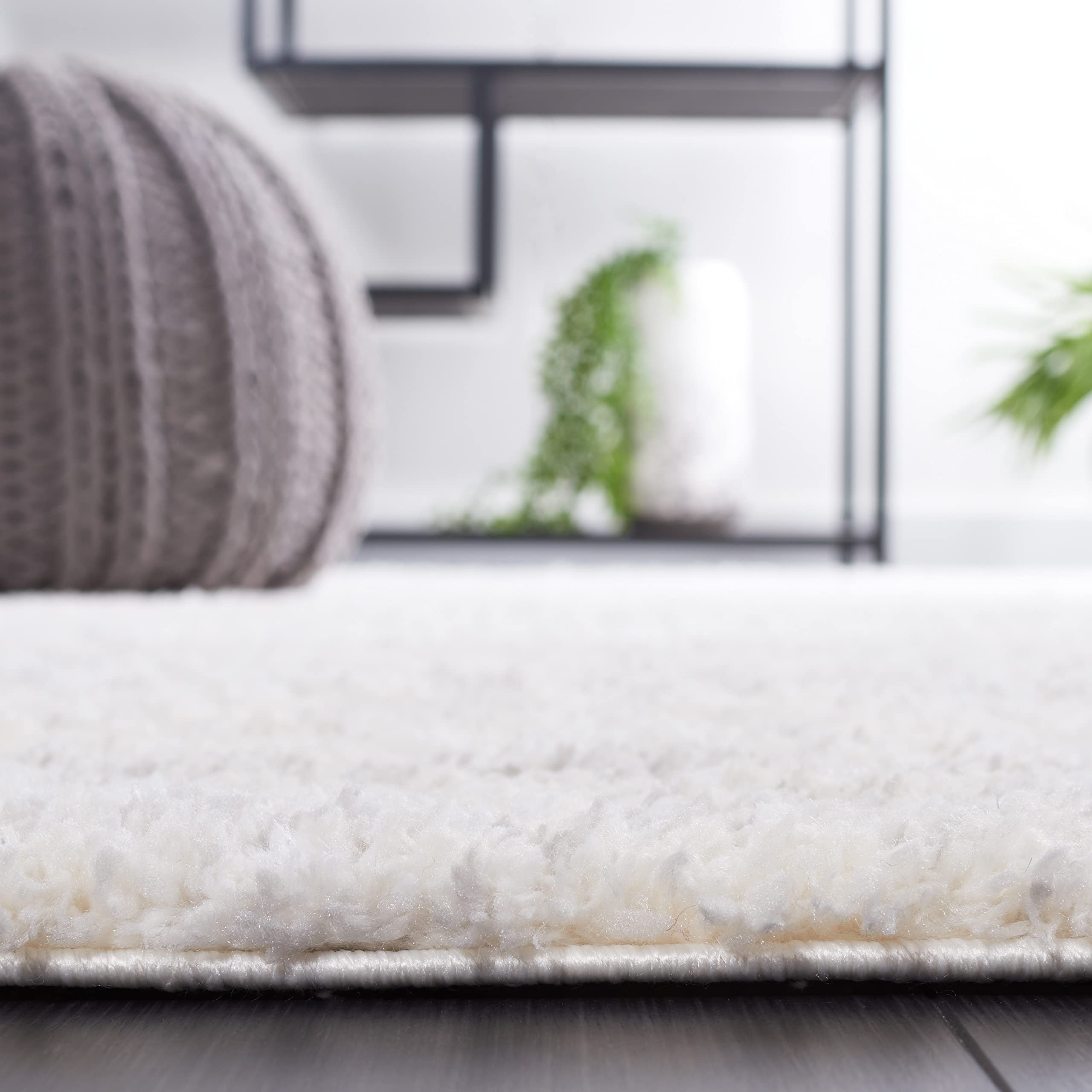 SAFAVIEH Zottelig Teppich für Wohnzimmer, Esszimmer, Schlafzimmer - Berber Shag Collection, Hoher Flor, Elfenbein, 244 X 305 cm