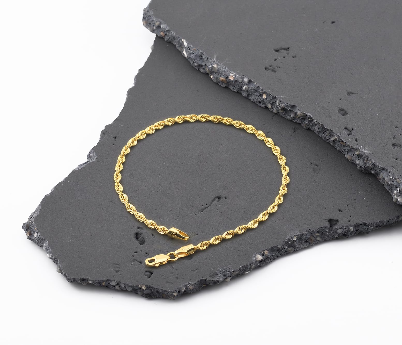 LAMUR Armband damen gold, Armband aus 585er-Gold, Modernes Goldarmband für Damen, Damenschmuck