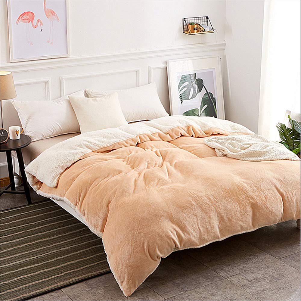 Funda de edredón de felpa contra el frío nocturno en cama king size de 180x200 cm