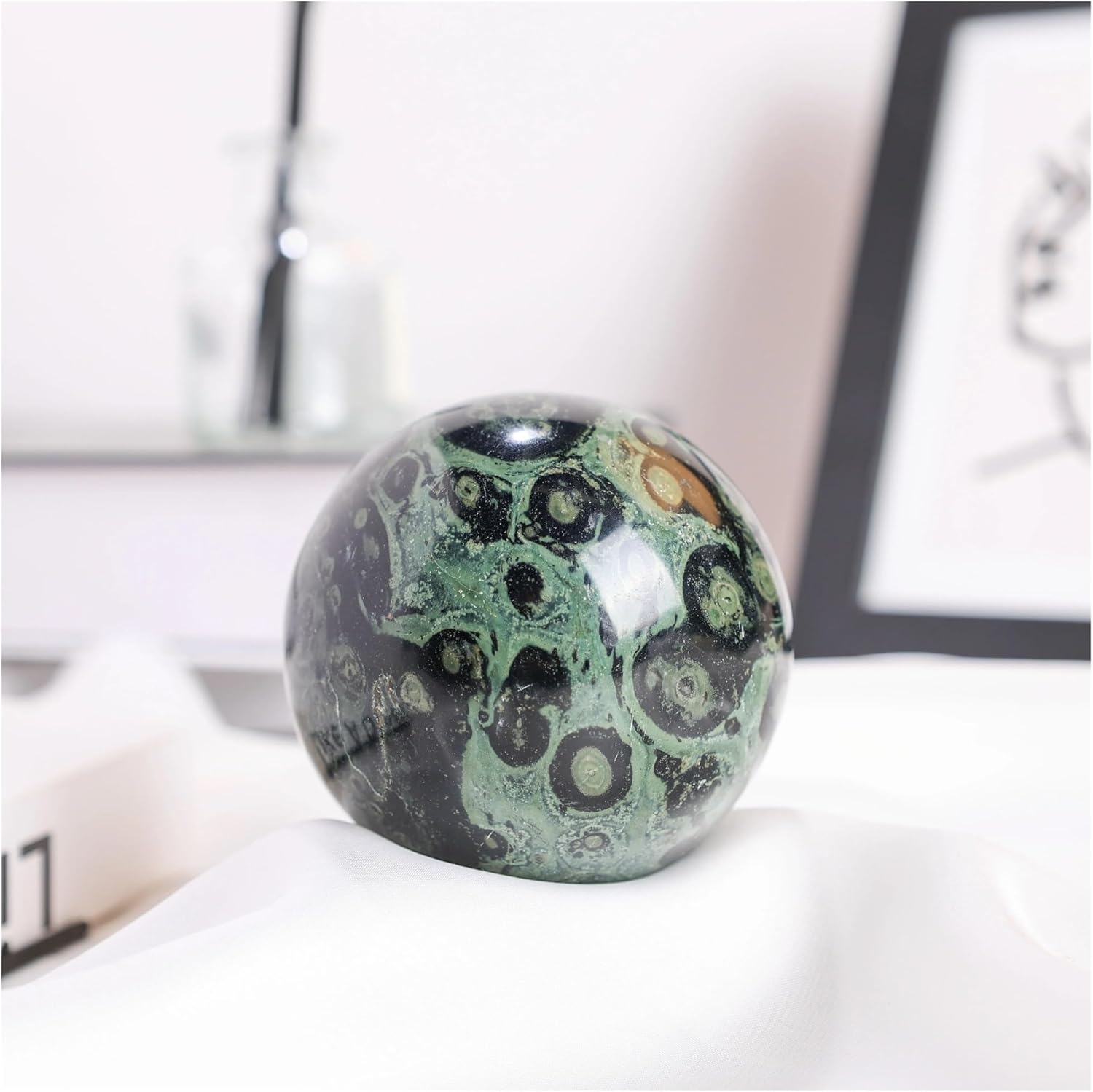 1pcs 6.5-7cm Polished Jasper Sphere Green Crystal Malachite Rock Ornament Decorative Gemstone