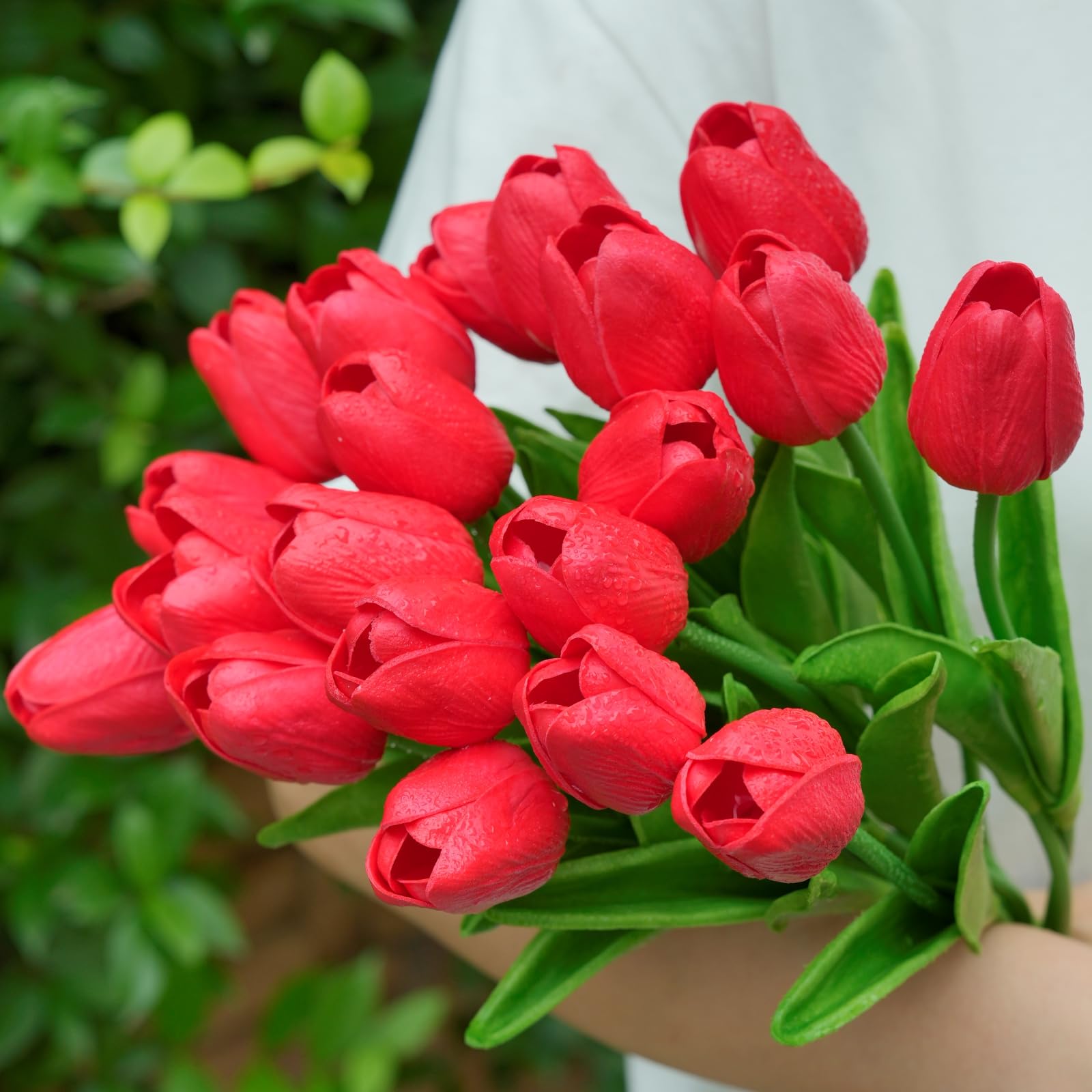 20PCS Red Artificial Flower Tulips PU Real Touch Tulips for Home Wedding Decoration Brides Hand Holding Bouquet Artificial Flower Decoration (Type-Red)