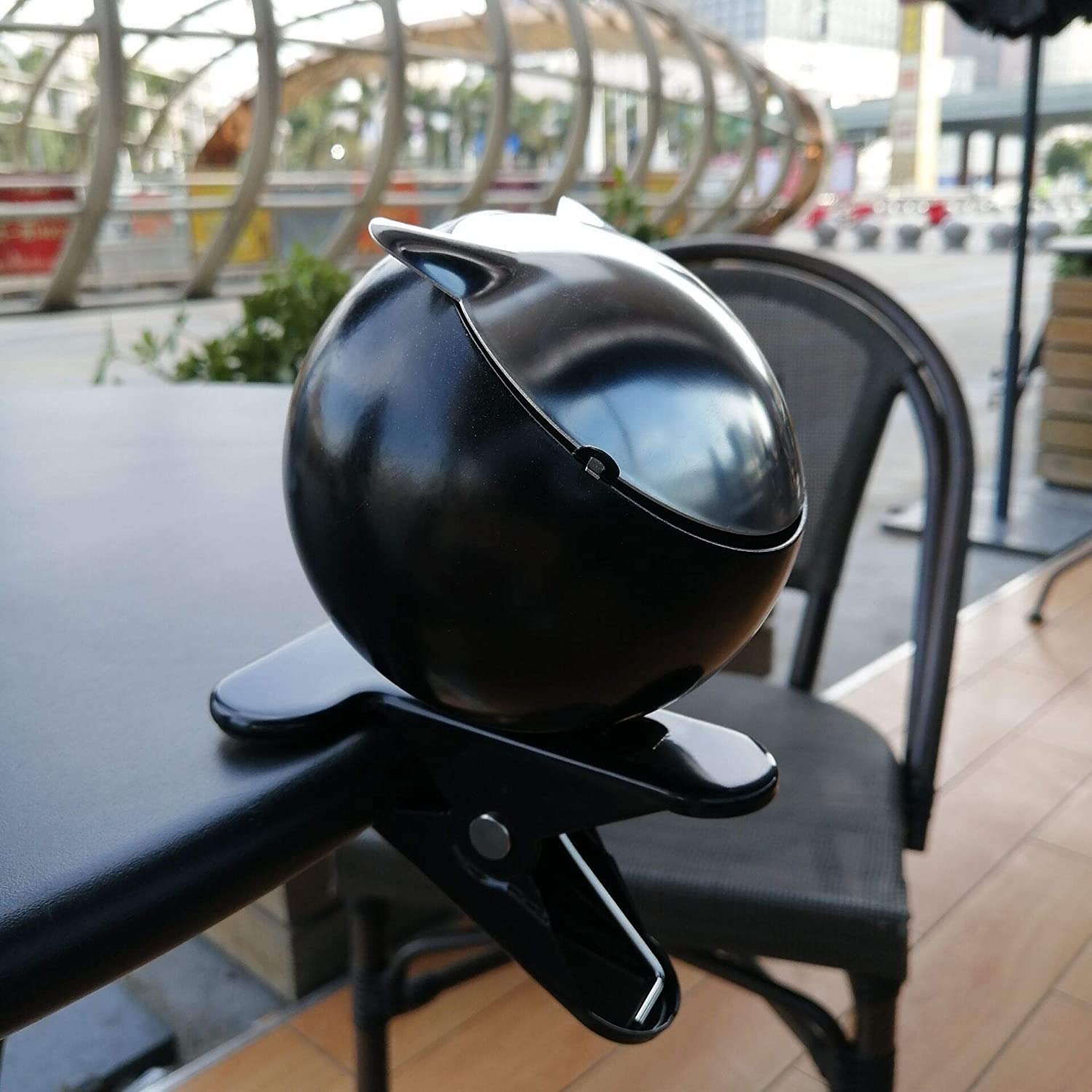 Posacenere Interessante, Tazza In Rete Antipioggia Con Clip Per Tavolo, Ringhiera Balcone