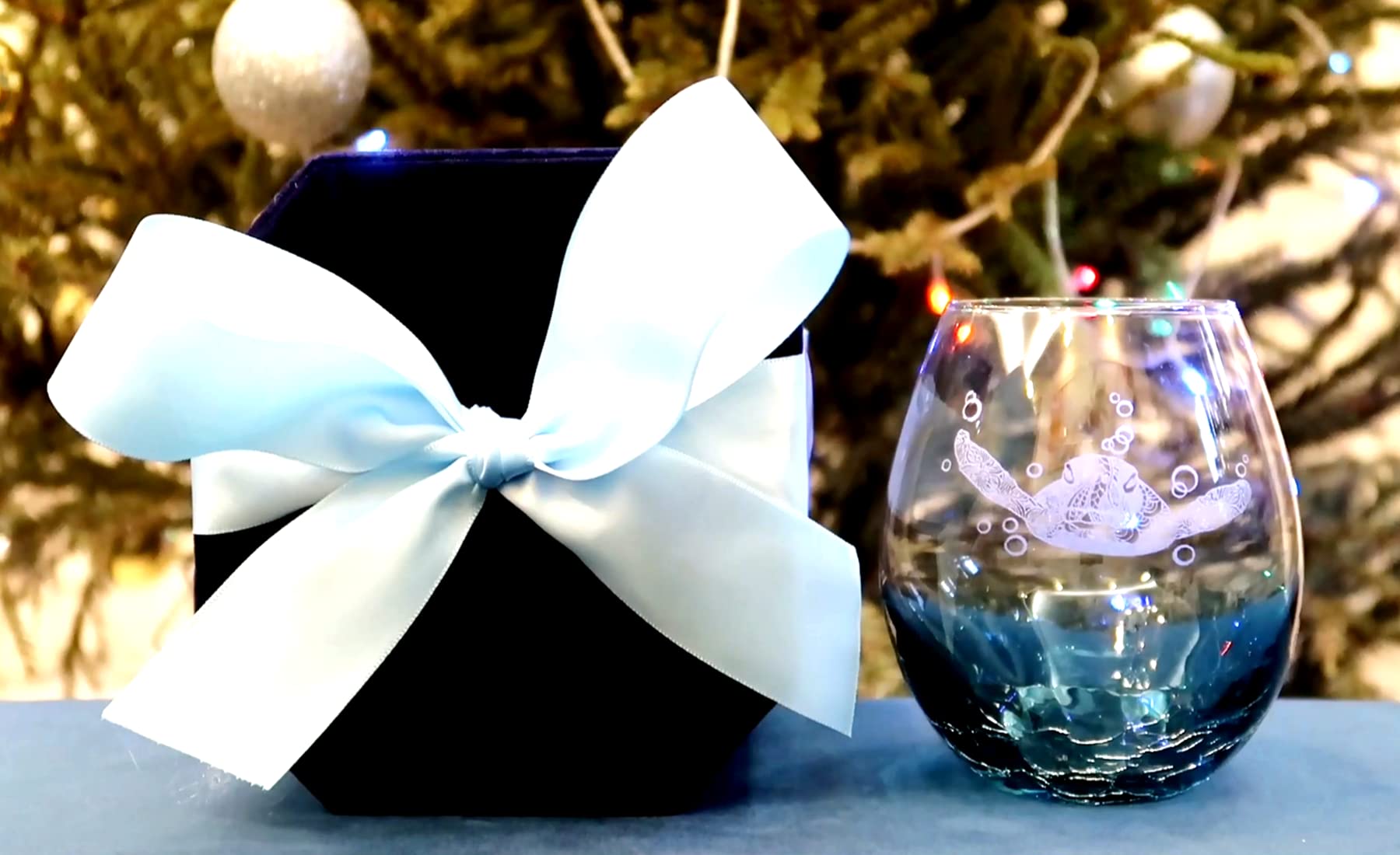 Sea Turtle Wine Glasses Set Of 2 – Hand-Blown Crackle Teal Design, 13.3oz Stemless Tumblers, Perfect Gift