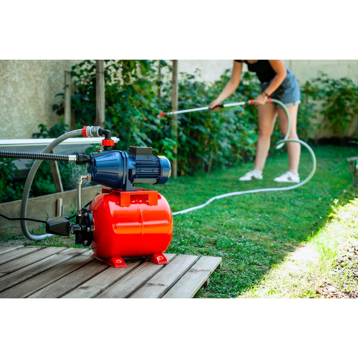 Spid'O Ecop 140/20 pompe surpresseur 600W avec cuve 20L, débit max 3,6 m3/h, hauteur de refoulement max 7m