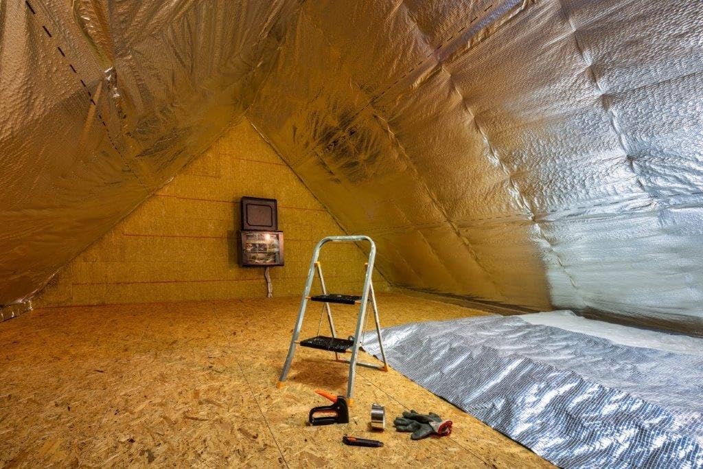 Rockwool KLIMAMAT Isolamento in lana di roccia Materassino lamellare rivestito in alluminio 20 - 80mm (marrone, 50mm - 5m x 1m)