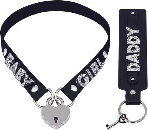 Collar de candado de corazón con llave para mujer, gargantilla de candado con letras de terciopelo negro hecha a mano con llavero de cuero, joyería