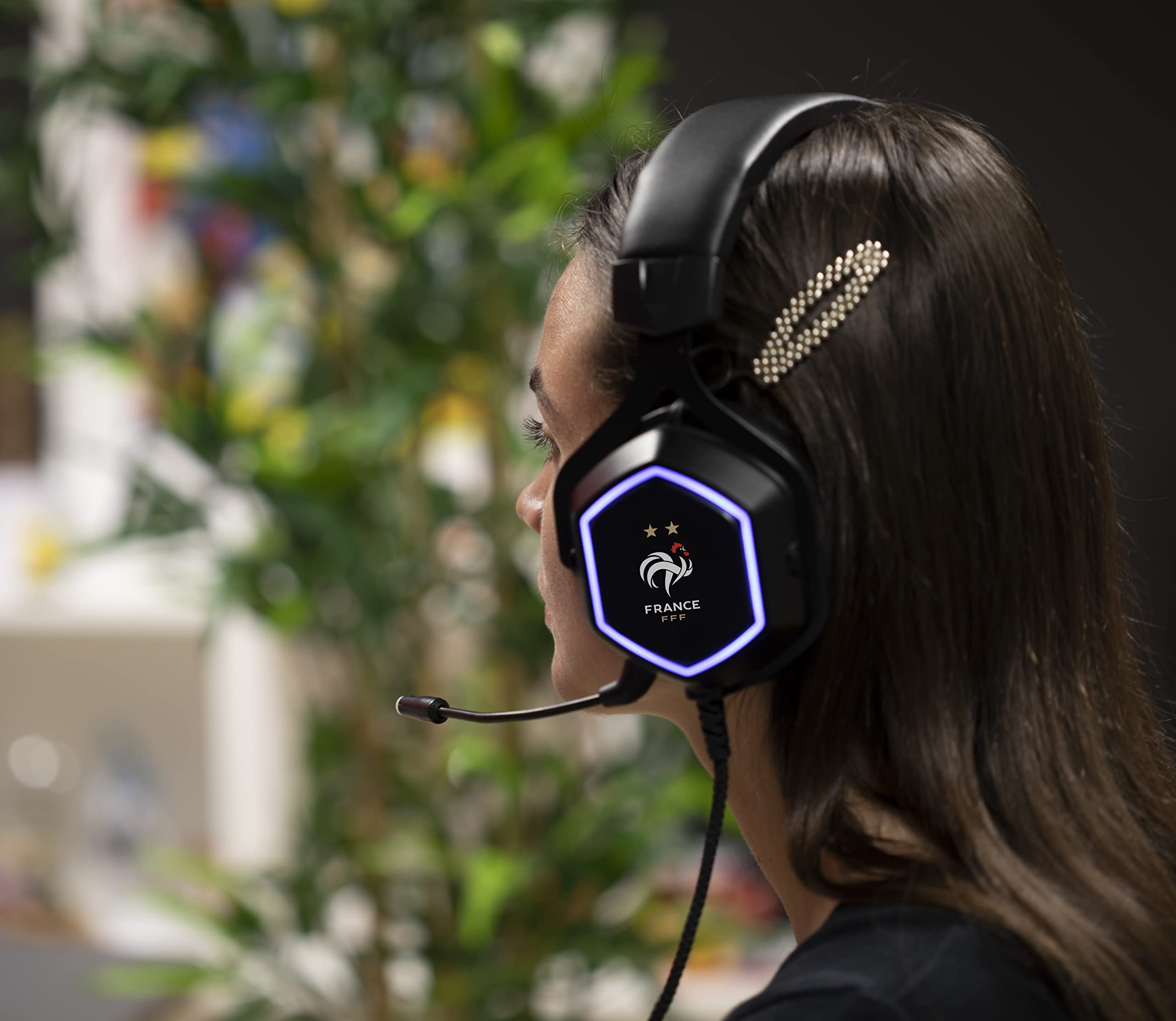 Konix Cuffie Gaming con cavo FFF Hexagon 7.1 per Console, PC, Smartphone e Tablet - Microfono flessibile - Altoparlanti da 50 mm