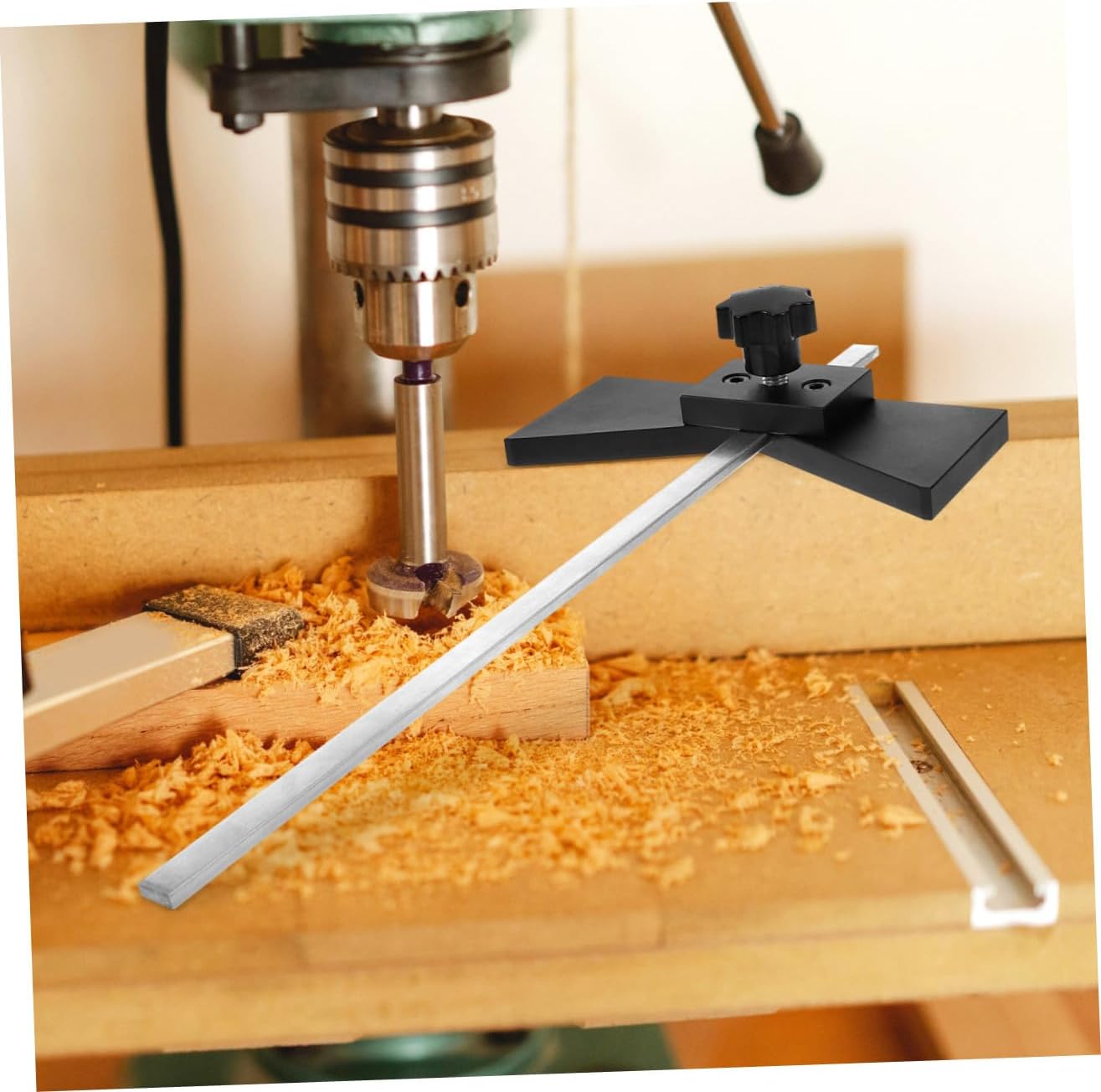 Ciieeo Center Finder Woodworking Scriber Precise Center Finding Gauge Carpentry Marking Tool for Woodworking Layout and Positioning