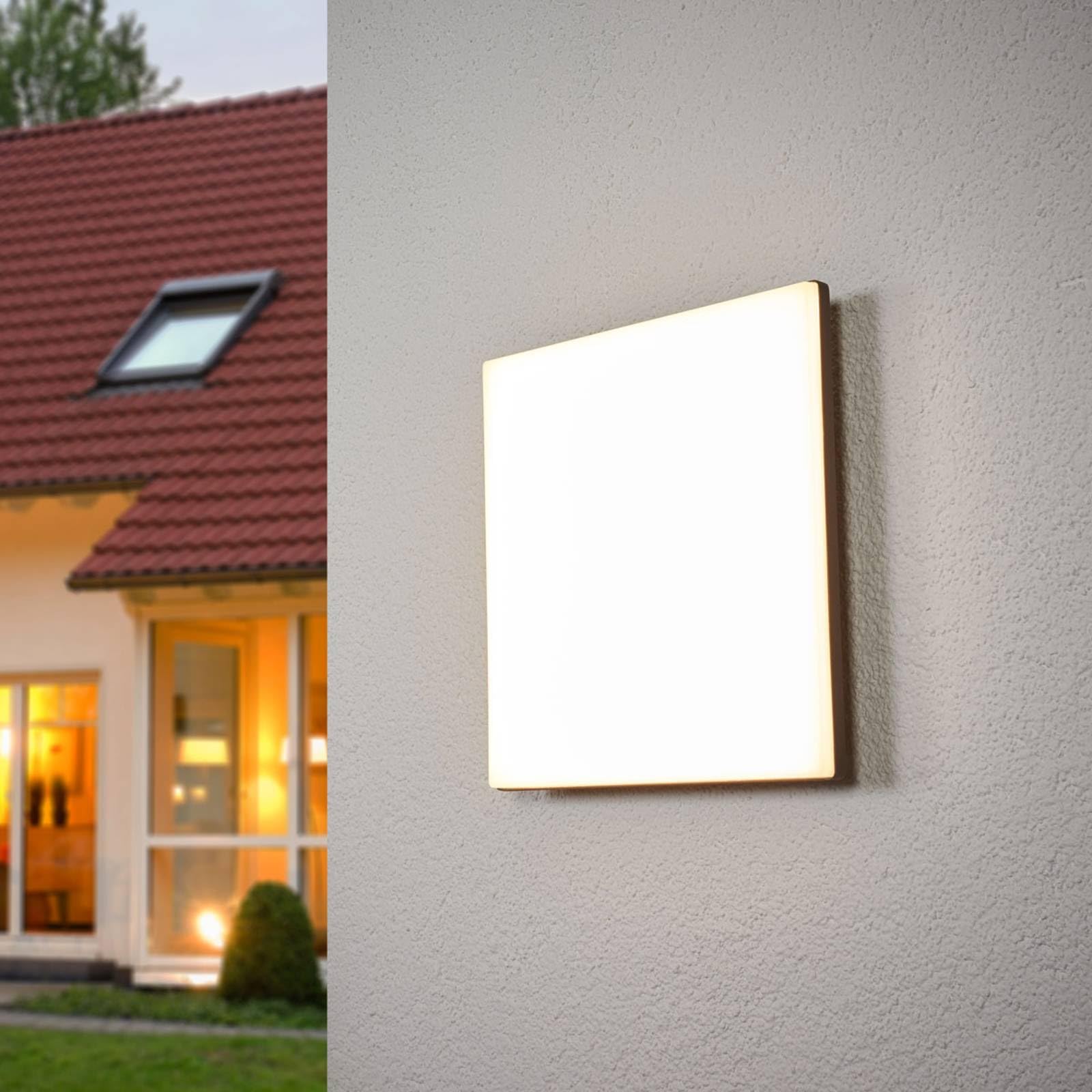 Lucande LED Deckenleuchten Henni mit Bewegungsmelder (Modern) in Alu (1 flammig,) - Außenleuchte für Garten Terasse Balkon & Haus Deckenleuchte