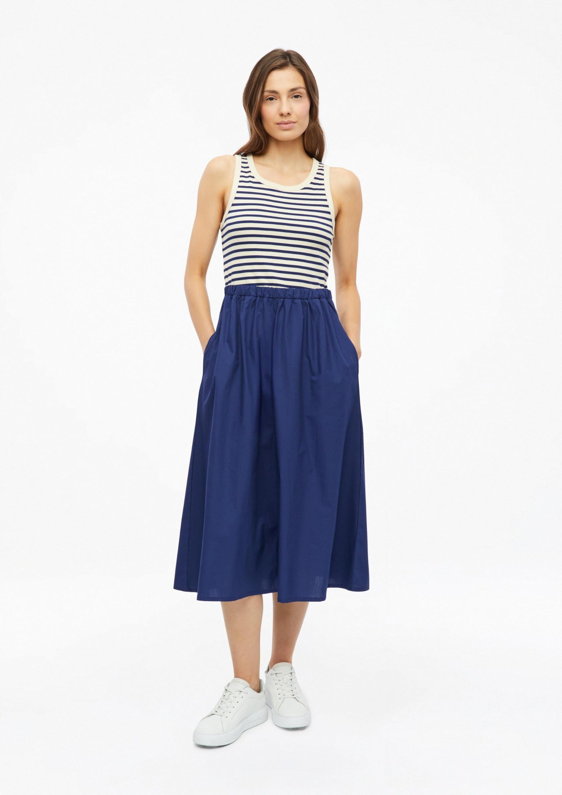 s.Oliver Damen Midi-Kleid – Regular Fit, ärmellos, Rundhalsausschnitt, Eingrifftaschen mit Elastikbund