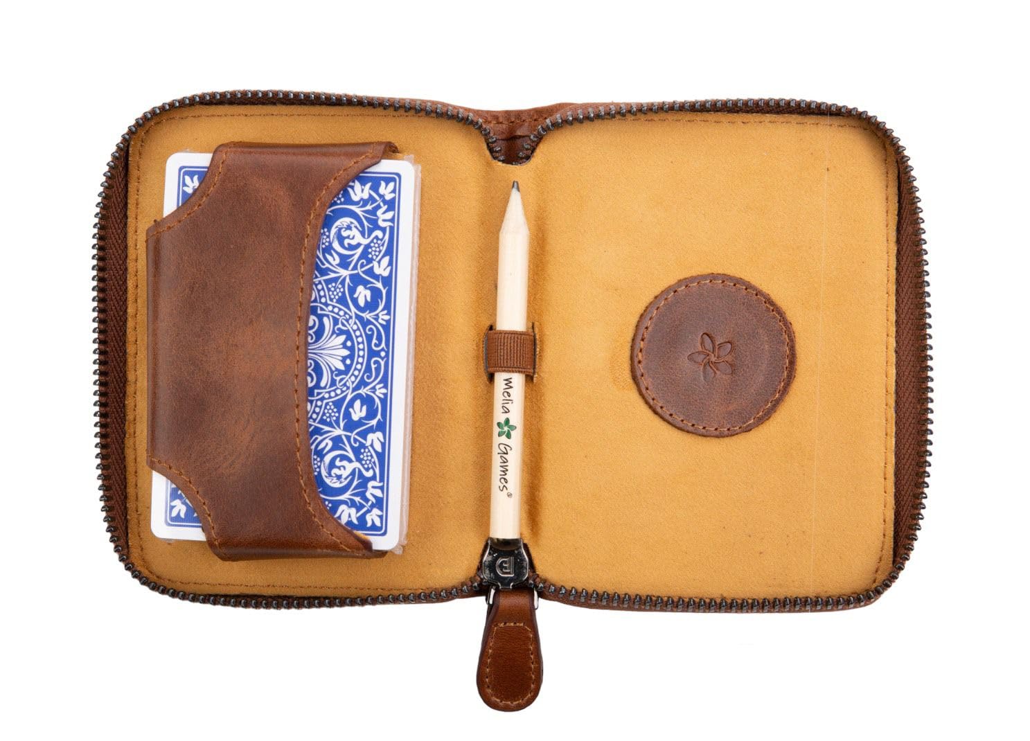 Etui na karty do gry – wysokiej jakości etui na karty z najlepszej skóry – łącznie z talią kart do gry i ołówkiem (Classic Brown)