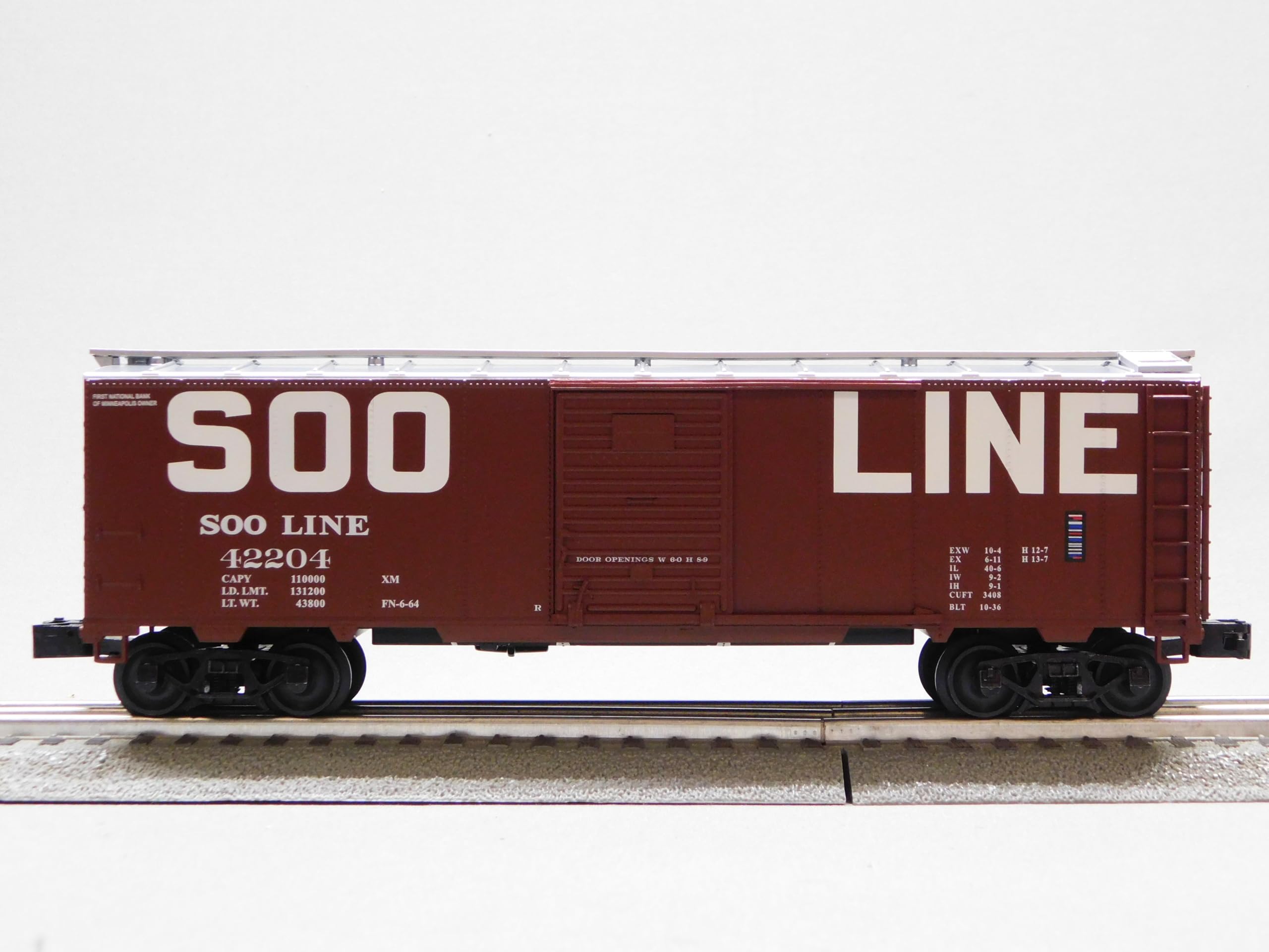 Accurail 40' Single Sheath 6-Panel Wood Boxcar HO