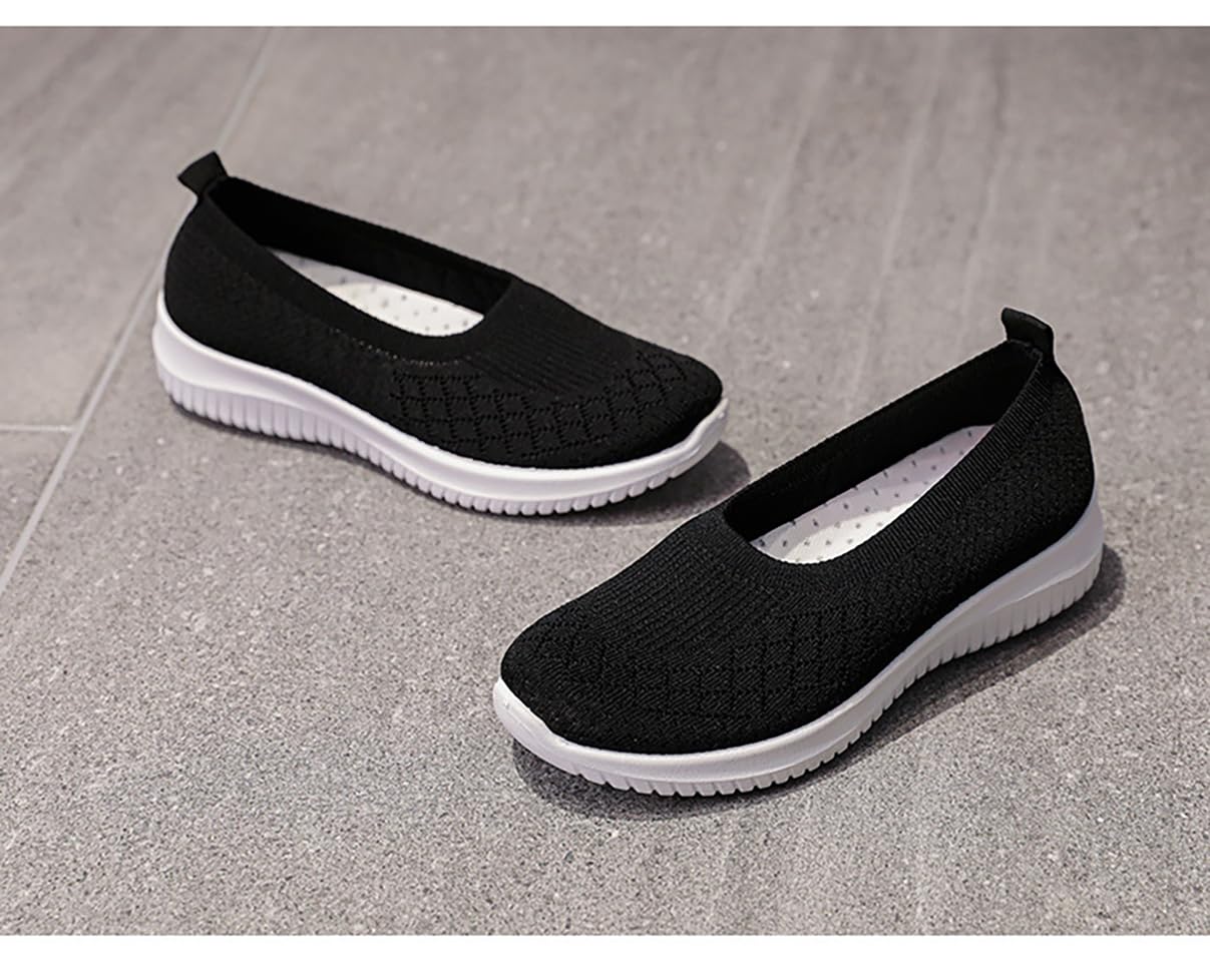 Women's Winter Snow Boots - Waterproof Short Ankle Booties with Fur Lining, Thick Warm Slip-on Flat Sneakers for Outdoor Cold Weather