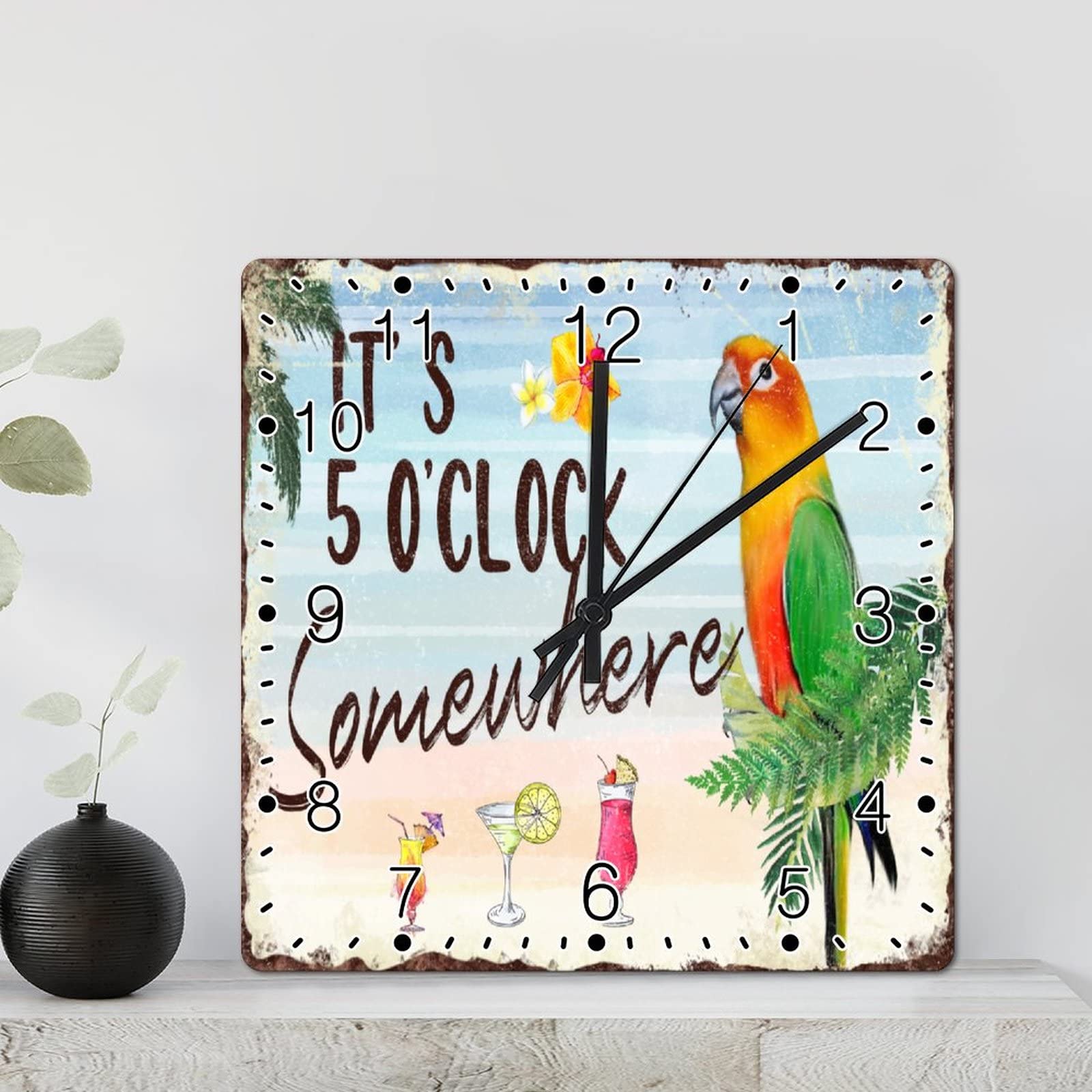 Grande horloge murale carrée motif perroquet tropical au style rustique chic