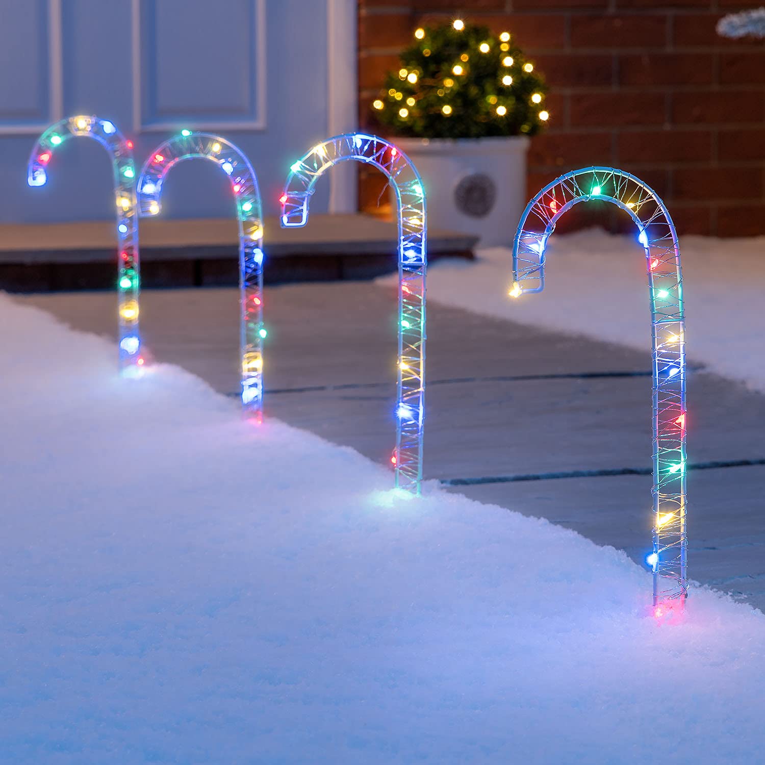 Christow Candy Cane Christmas Lights, Outdoor Path Stake Decorations, Flashing Micro LED, Battery Operated with Timer, 4 x 30cm (Multi Coloured)