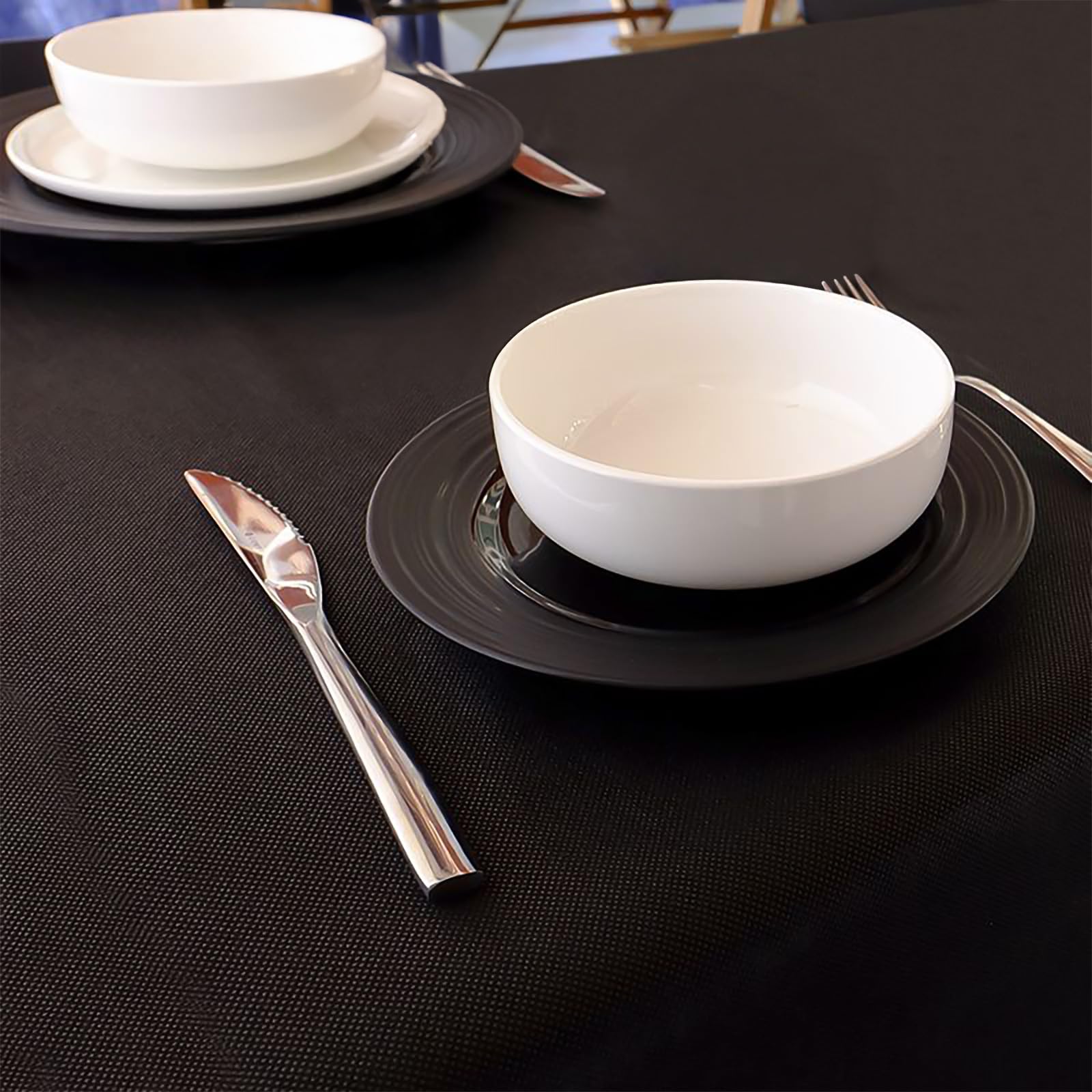 MAXI PRODUCTS - Rotolo di tovaglia TNT pretagliato a 1,20 m - 1,2 x 48 m - Nero - Tessuto non tessuto Spunbond (TNT) - Monouso con effetto tessuto - Resistente ai liquidi - Catering - Impermeabile