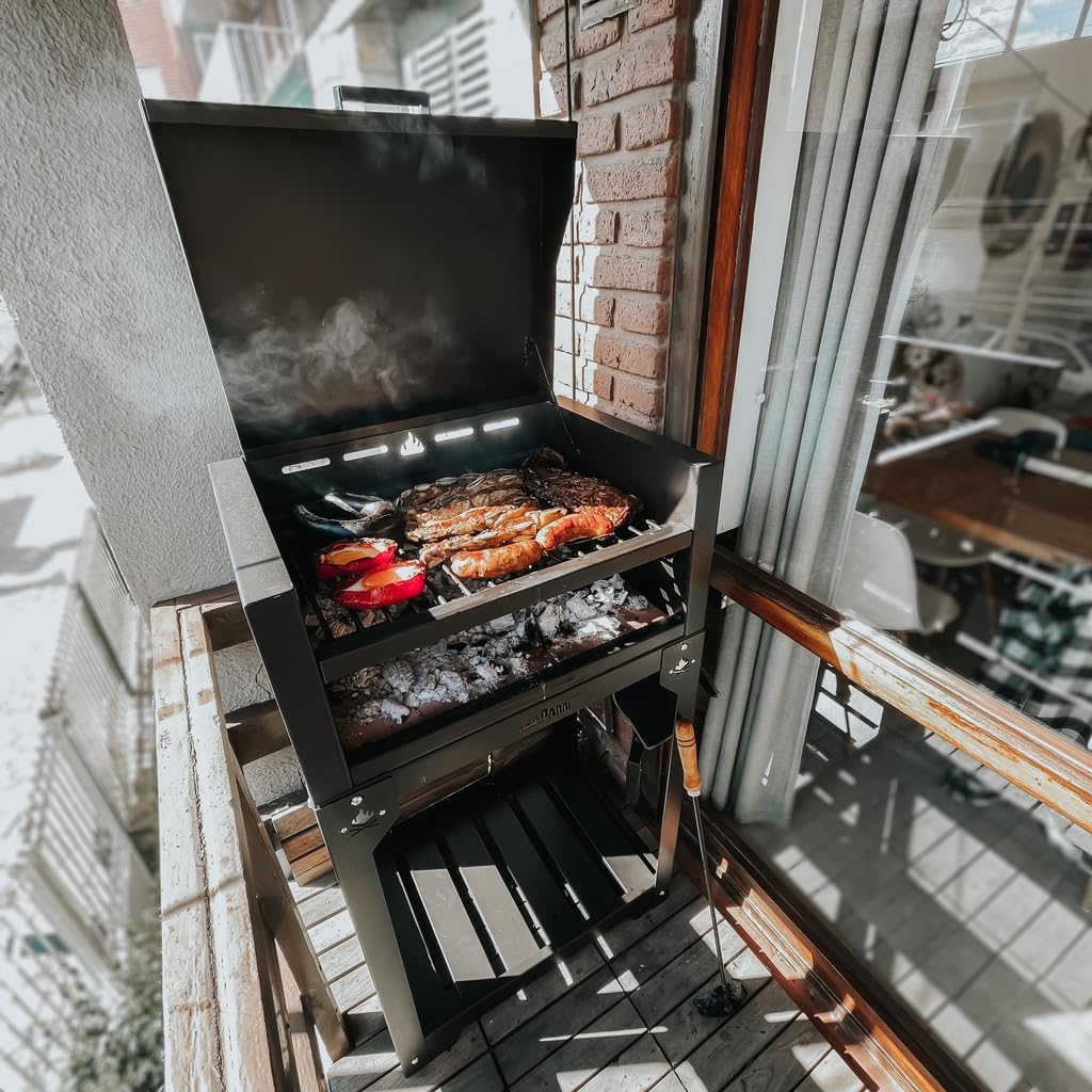 Parrilla Barbacoa Balconera de Carbon Premium Argentino Con Pala y Atizador y Funda incluidos Uso Exterior para Balcon Terraza Espacios Chicos 120x70x50 cm