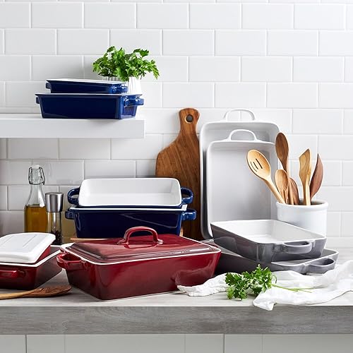 Miniatura 3 de Sur La Table Cazuela rectangular de gres con tapa, 4 cuartos de galón, azul