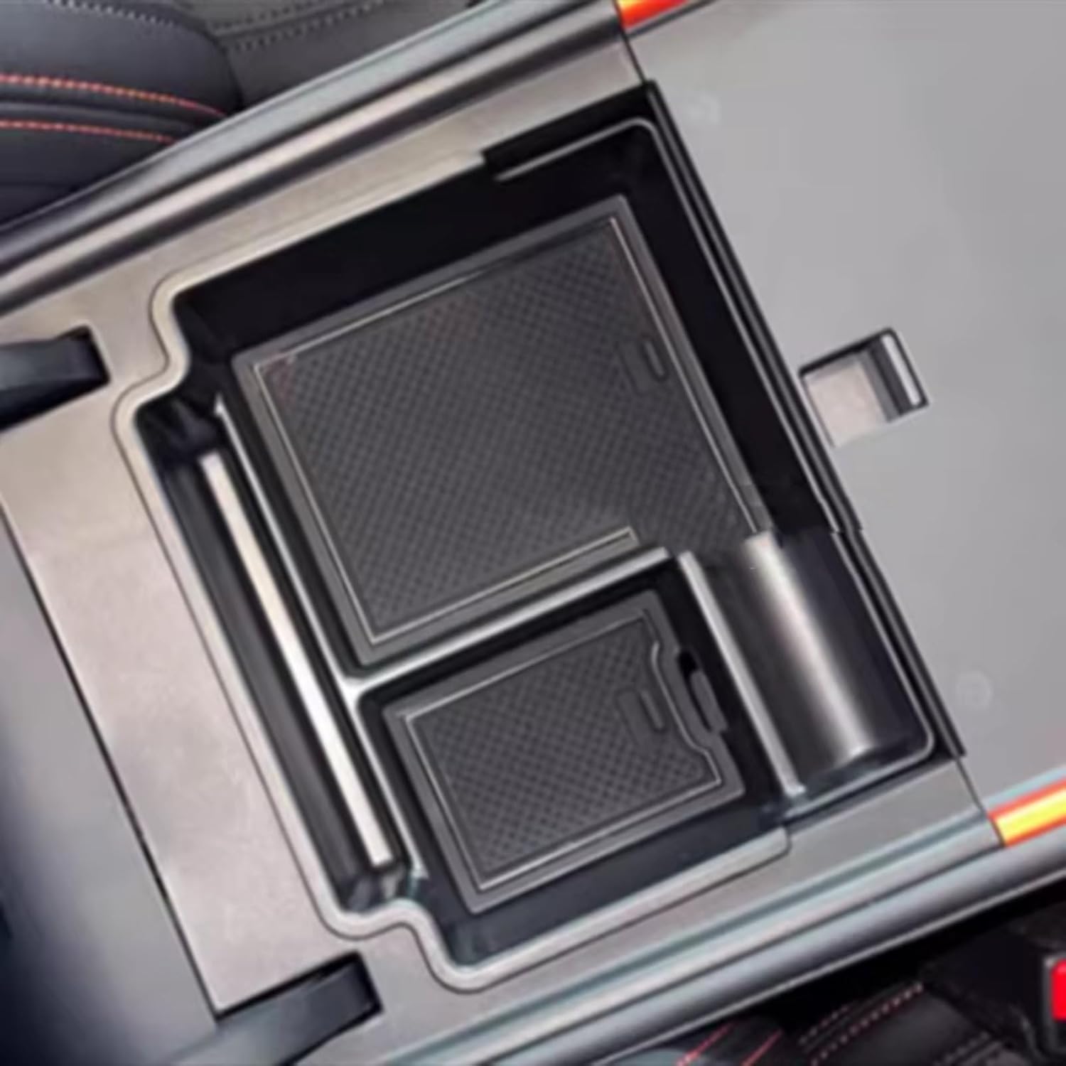 センターアームレストグローブボックス Compatible With Ford For Mondeo 2022-2025 と互換性