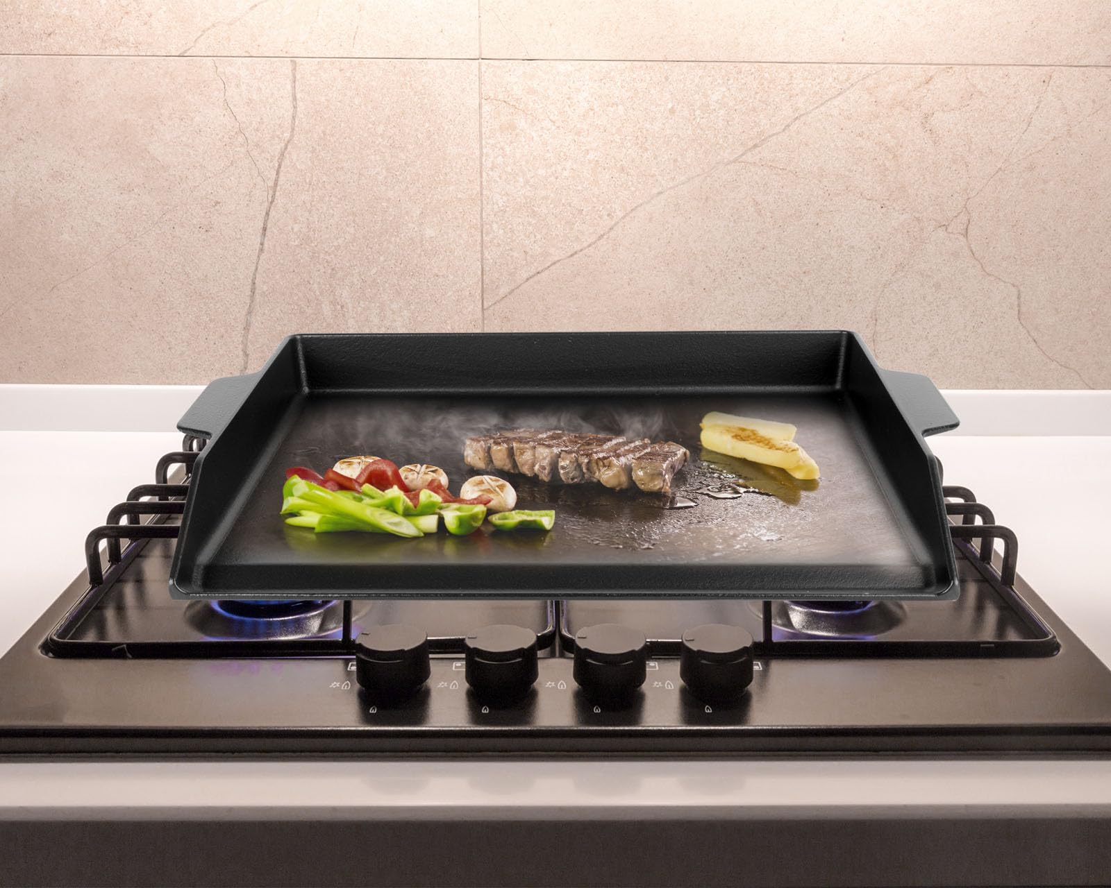 Plancha universal para parrilla de gas con juego de espátula, 18 x 14 pulgadas, antiadherente de hierro fundido para exteriores, placa superior plana grande para barbacoa que se adapta a 7