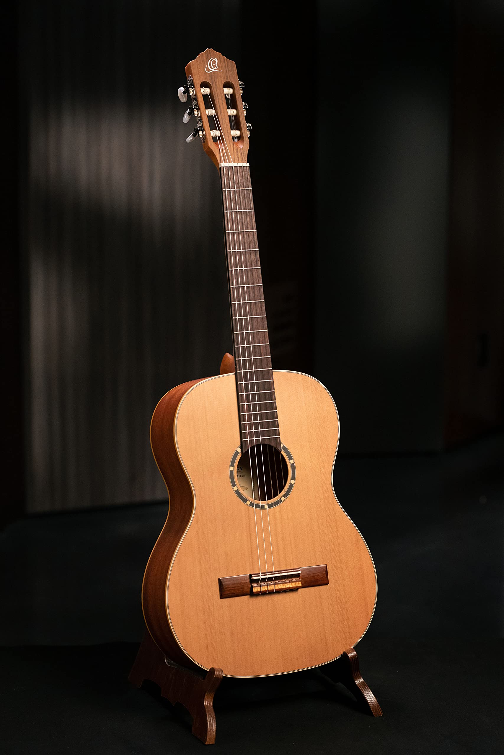Ortega Guitars Chitarra Concerto Misura 7/8 - Serie Family - include Gig Bag - Top in mogano/cedro (R122-7/8)