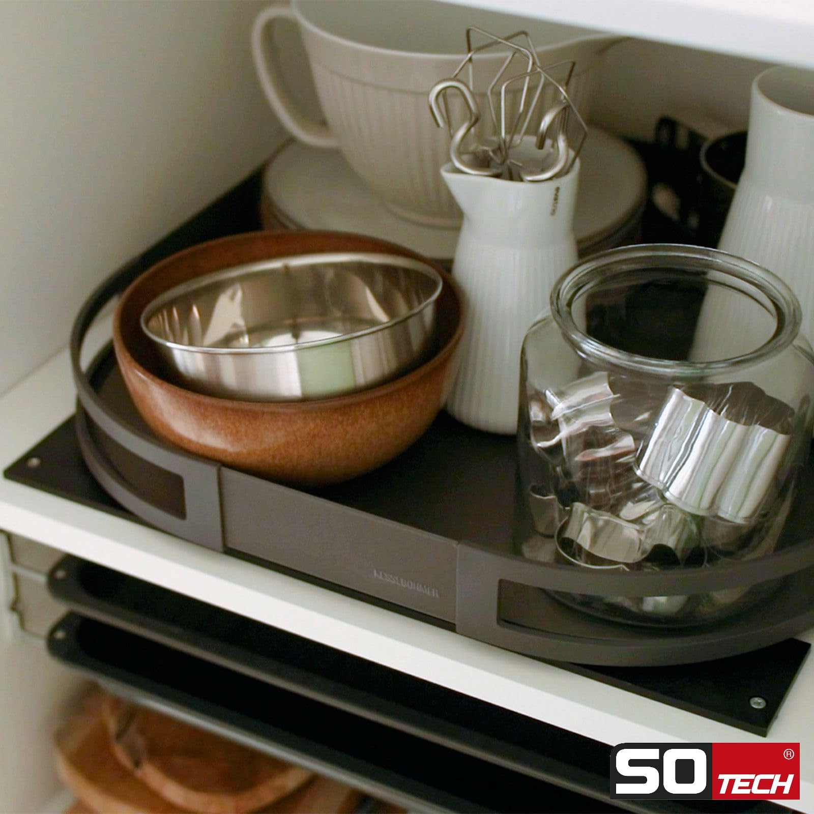 Kesseböhmer Drehbeschlag TurnMotion III anthrazit für 60er-Hochränke Hochschrankbeschlag 360° drehbar von SOTECH