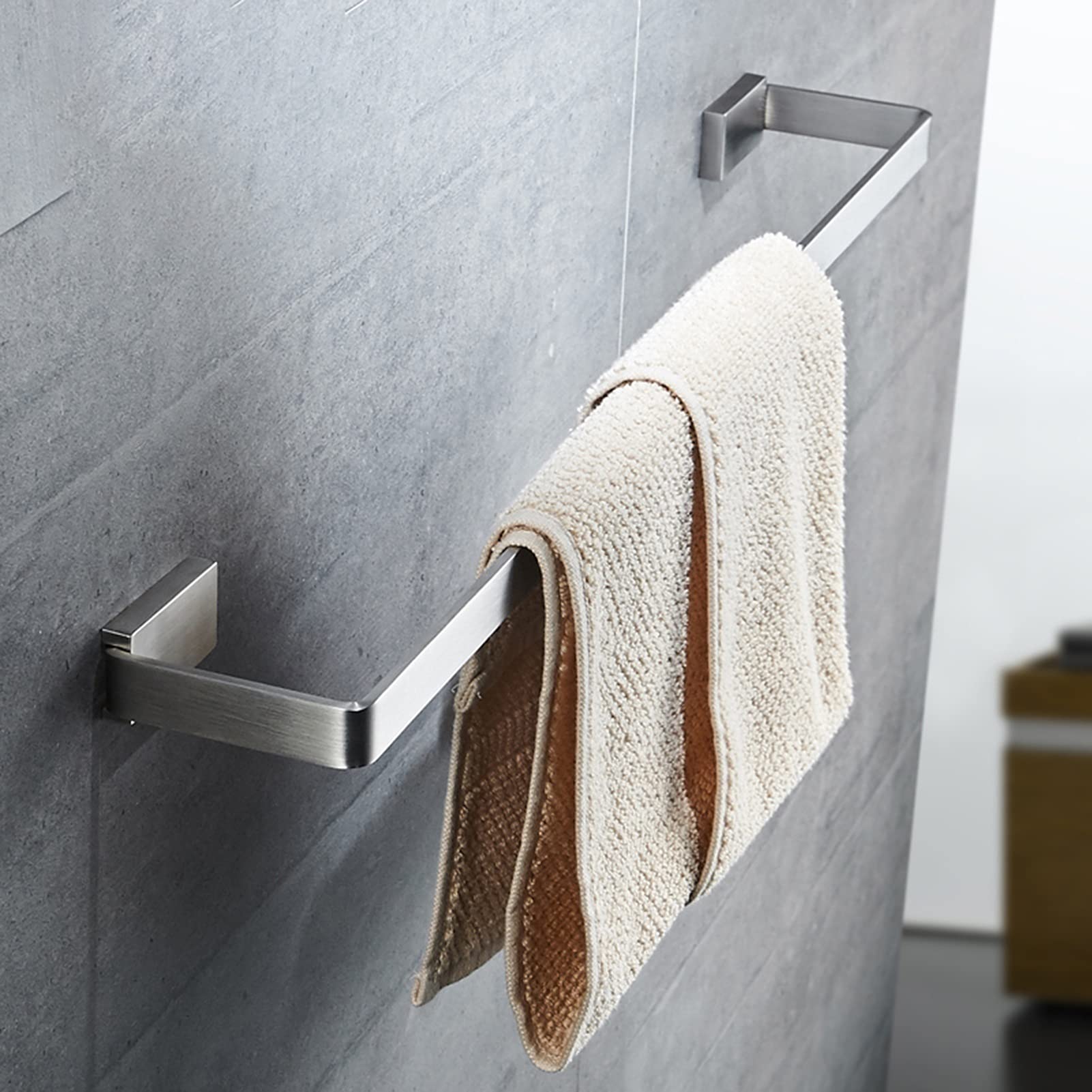 Handtuchstange aus Edelstahl, 40 cm, 50 cm, 60 cm, 70 cm, 80 cm, Handtuchstange, an der Wand montierter einzelner Handtuchhalter für Badezimmer oder Küche, gebürstetes Silber-Finish/80 cm