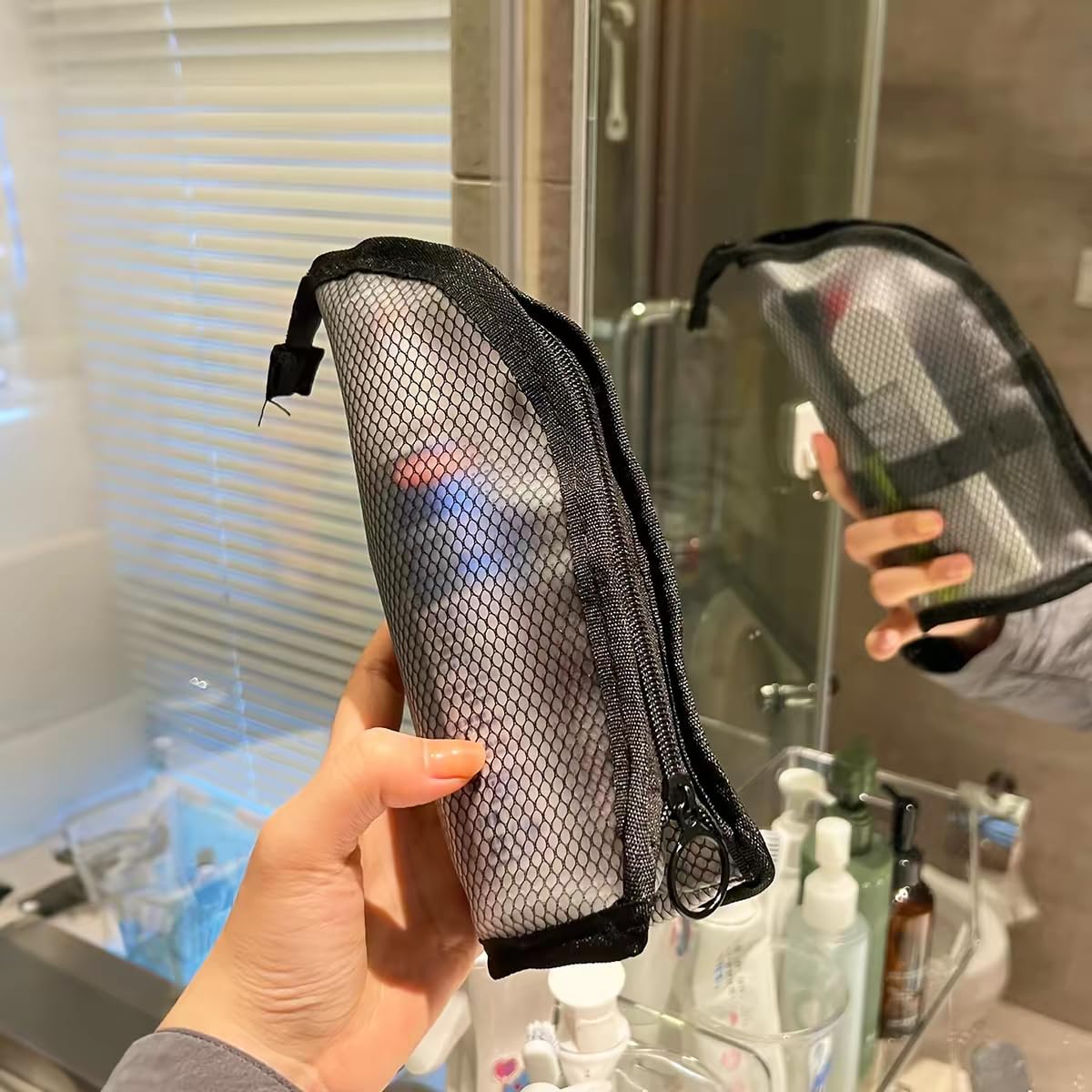 Waterproof Standing Toiletry Bag, Portable Lightweight Travel Toiletry Bag, EVA large-capacity travel cosmetic bag, Foldable Clear Hanging Travel Toiletry Bag Cosmetic Organiser Storage (4Colors)