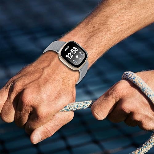 Miniatura 5 de Paquete de 3 correas deportivas compatibles con Fitbit Versa 4Versa 3Sense 2Sense, accesorios clásicos de silicona suave para mujeres y hombres
