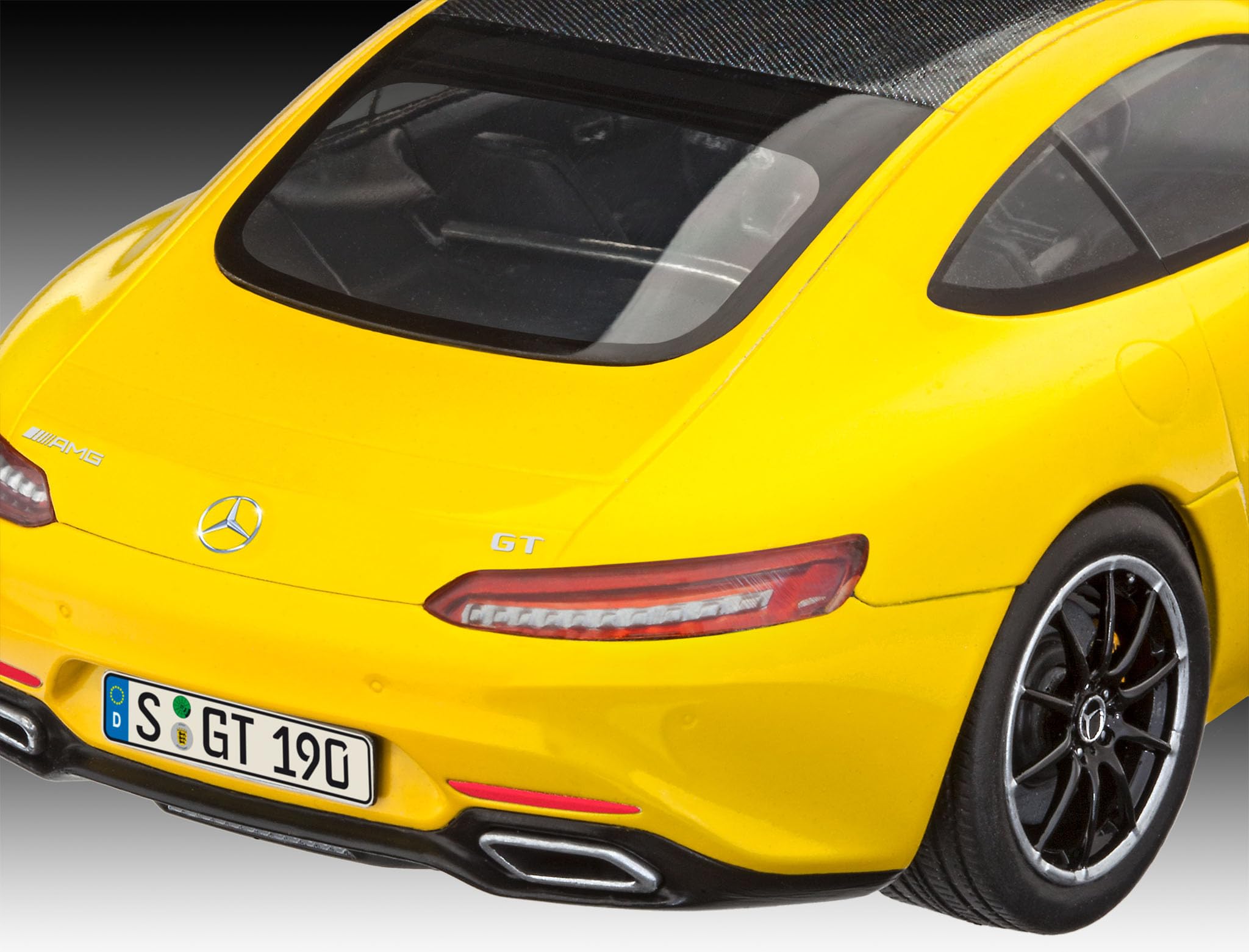 Revell 67028 Modellbausatz Auto 1:24 - Mercedes-Benz AMG GT im Maßstab 1:24, Level 3, originalgetreue Nachbildung mit vielen Details, Model Set mit Basiszubehör, 67028