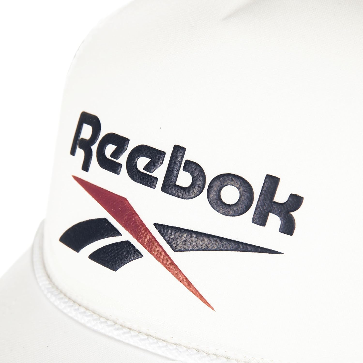 Reebok Aero Trucker Hat | Snapback | Adjustable | Mesh Back | Retro | Baseball | Streetwear | Urban | Lifestyle - White