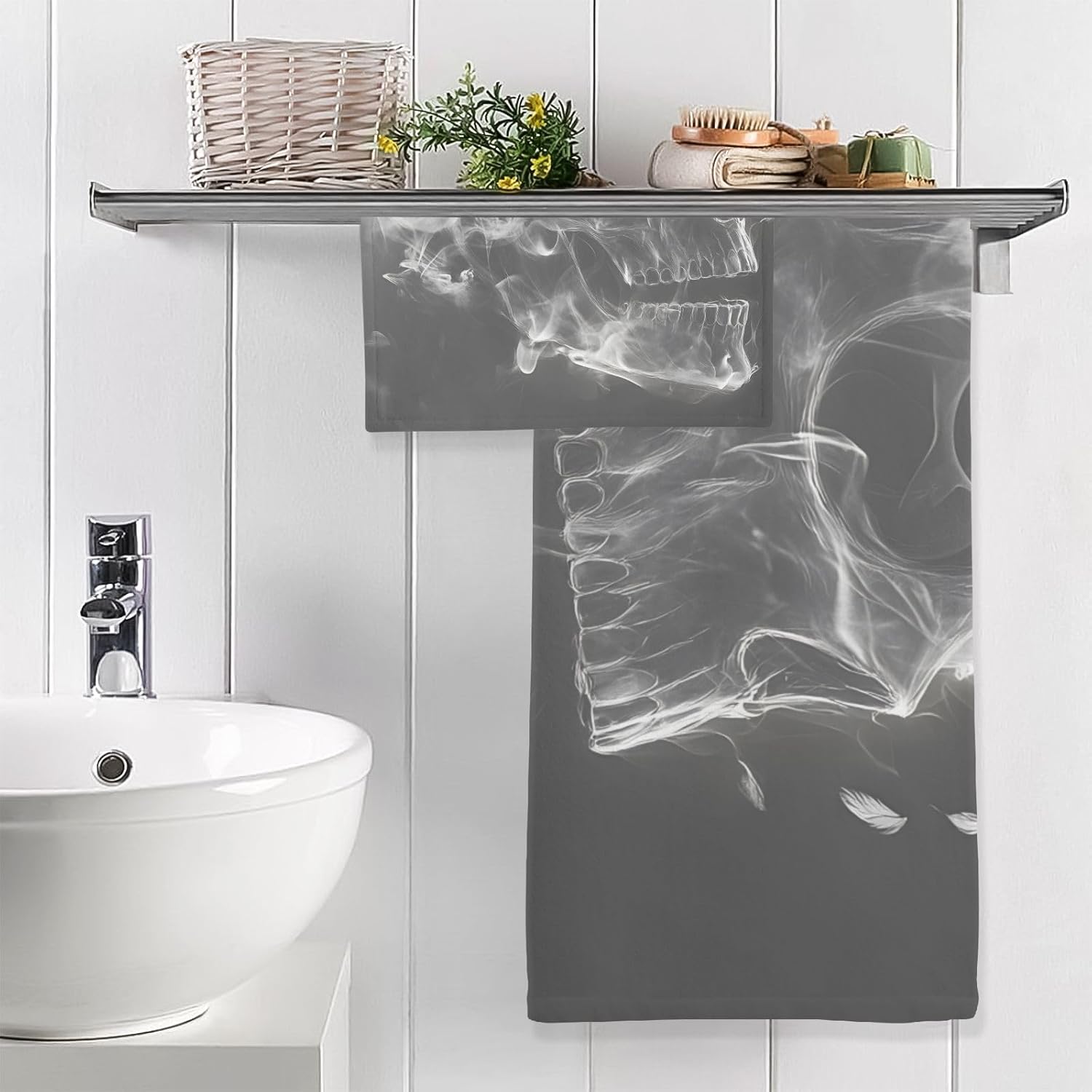 AIXIWAWA Bath Towel Set Black Skull Print, 2 Pieces Large Cotton Towels Soft Absorbent for Bathroom Facial Body Cleaning Drying Towels