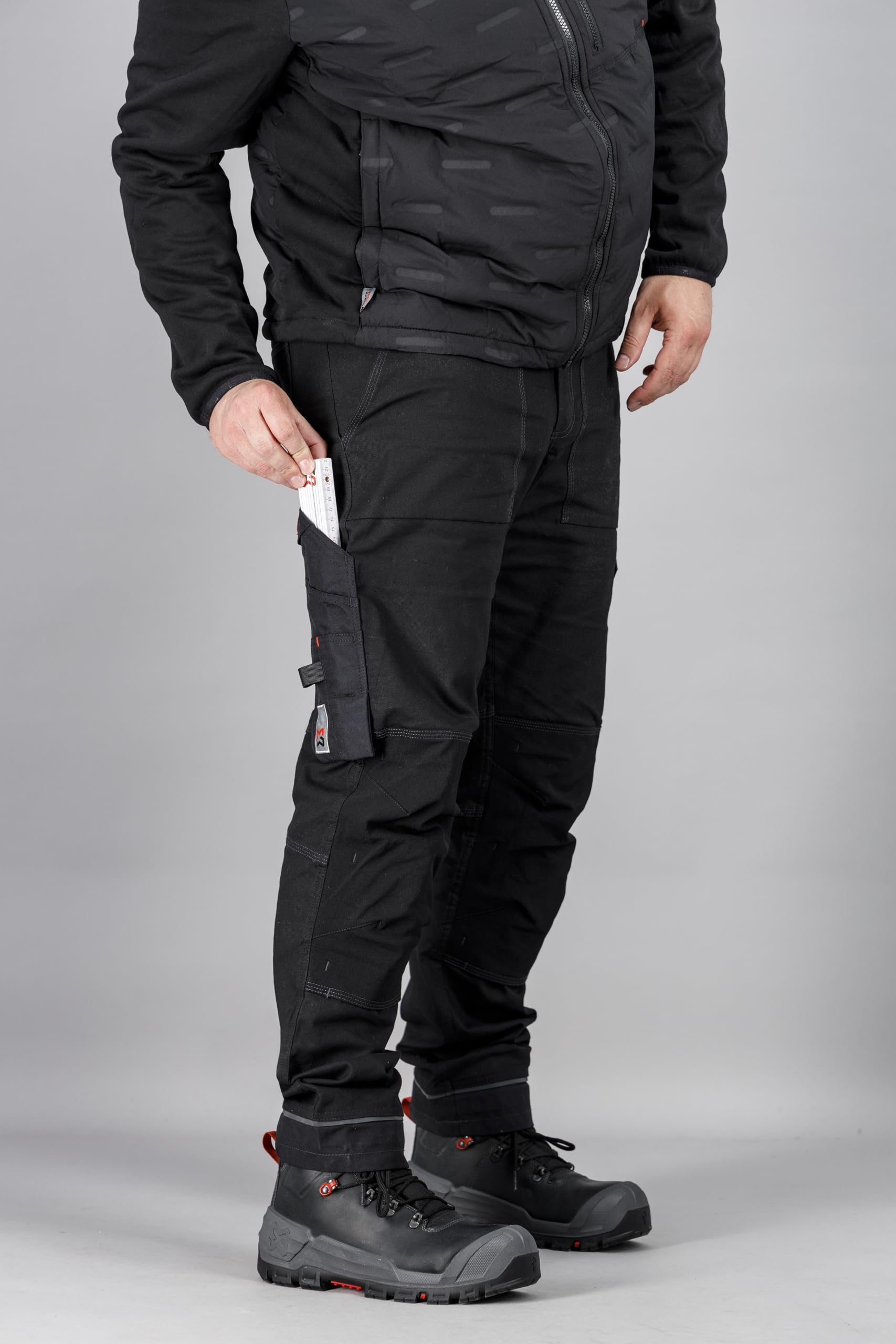 WÜRTH MODYF Bundhose Nordic - Funktionelle Arbeitshose für Herren mit Anti-Rutsch-Band in der Taille in versch. Farben und Größen 24-118