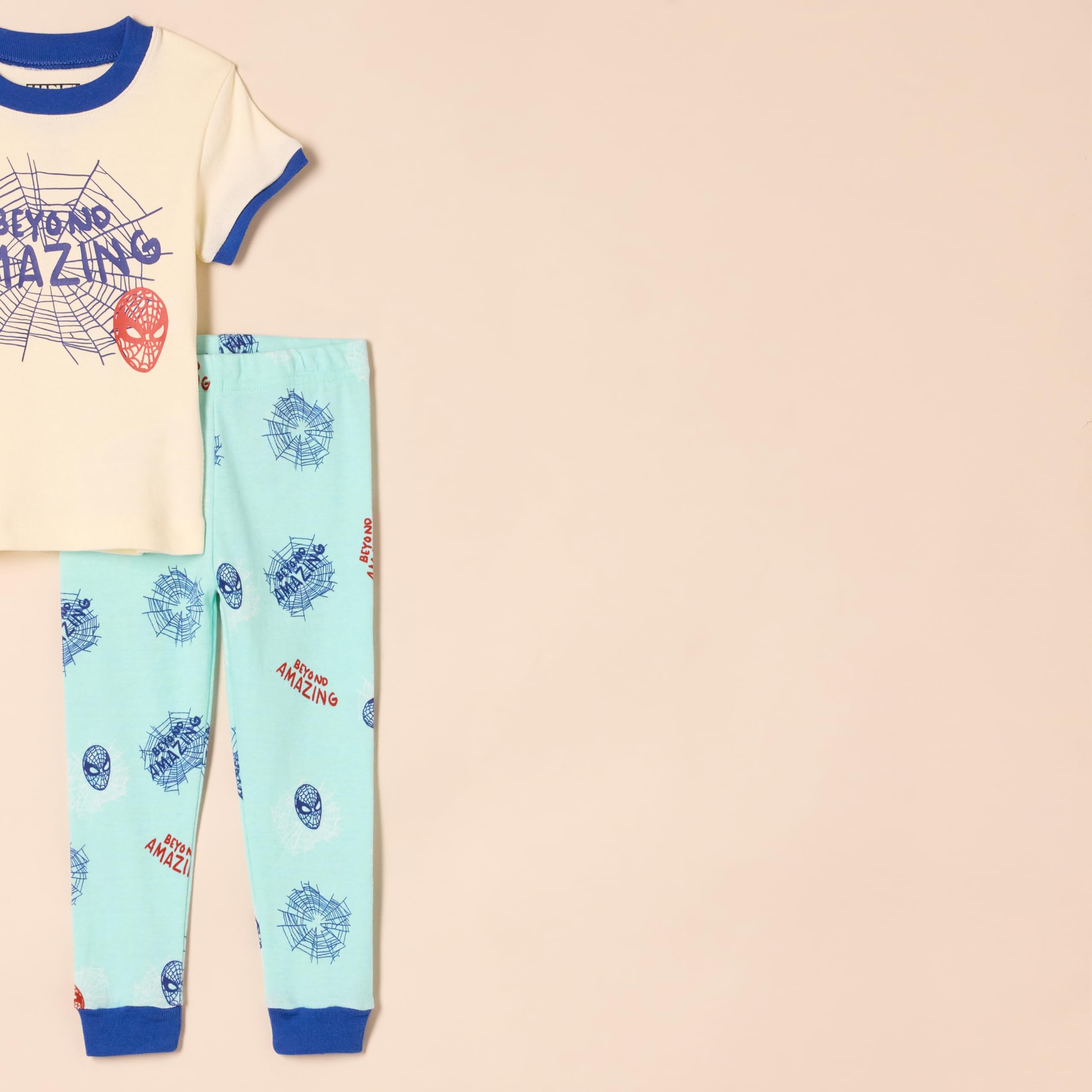 Amazon Essentials Marvel Pigiama Aderente, 3 Pezzi Bambini e Ragazzi