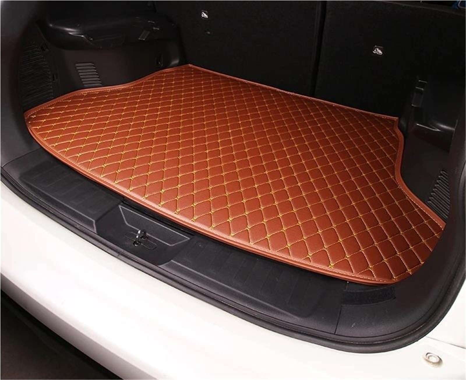 Tapis de protection coffre étanche S204 évite les taches de boue