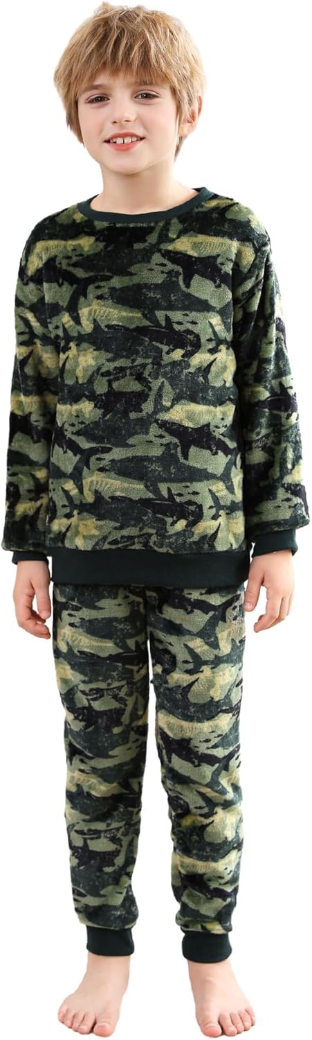 V.&GRIN Boys Fleece Pajamas, Soft Cozy Pullover Sweatshirt Pants Set for Kids 7-16 Years
