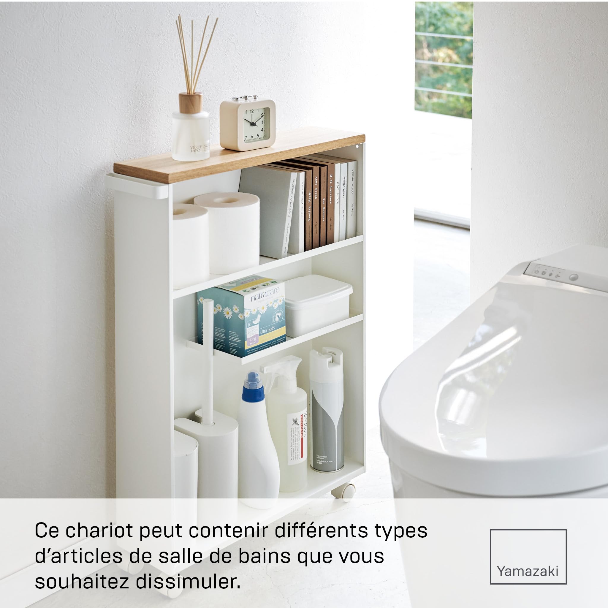 YAMAZAKI Tower Chariot de Rangement et Semi-fermée, en Acier - avec roulettes et poignée, Plateau en Bois, 3 Niveaux, Rangement Discret, Salle de Bain - 47,5 x 13 x 68 cm, Design Japonais, Blanc